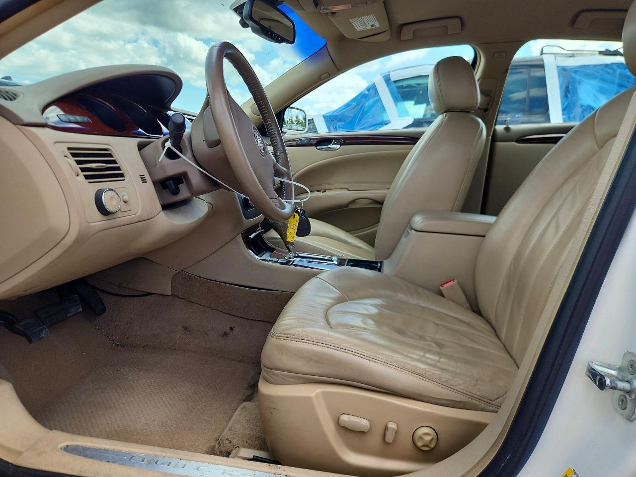 2006 Buick Lucerne Cxl White vin: 1G4HD57266U209431