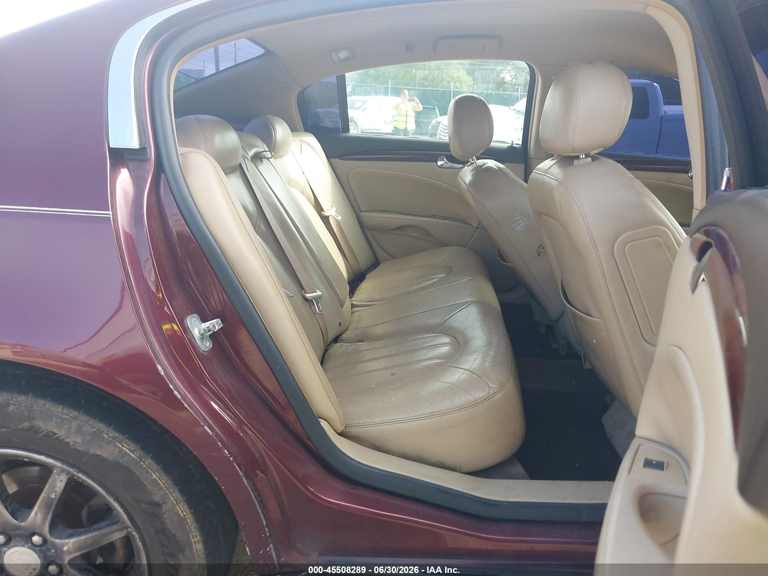 2007 Buick Lucerne Cxl Burgundy vin: 1G4HD57267U102719