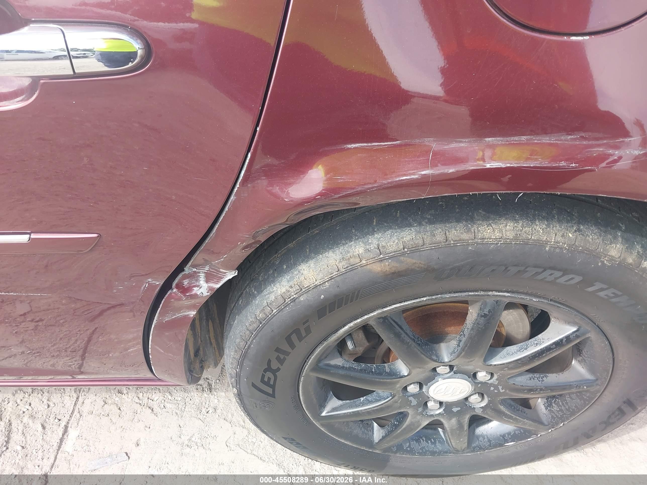 2007 Buick Lucerne Cxl Burgundy vin: 1G4HD57267U102719