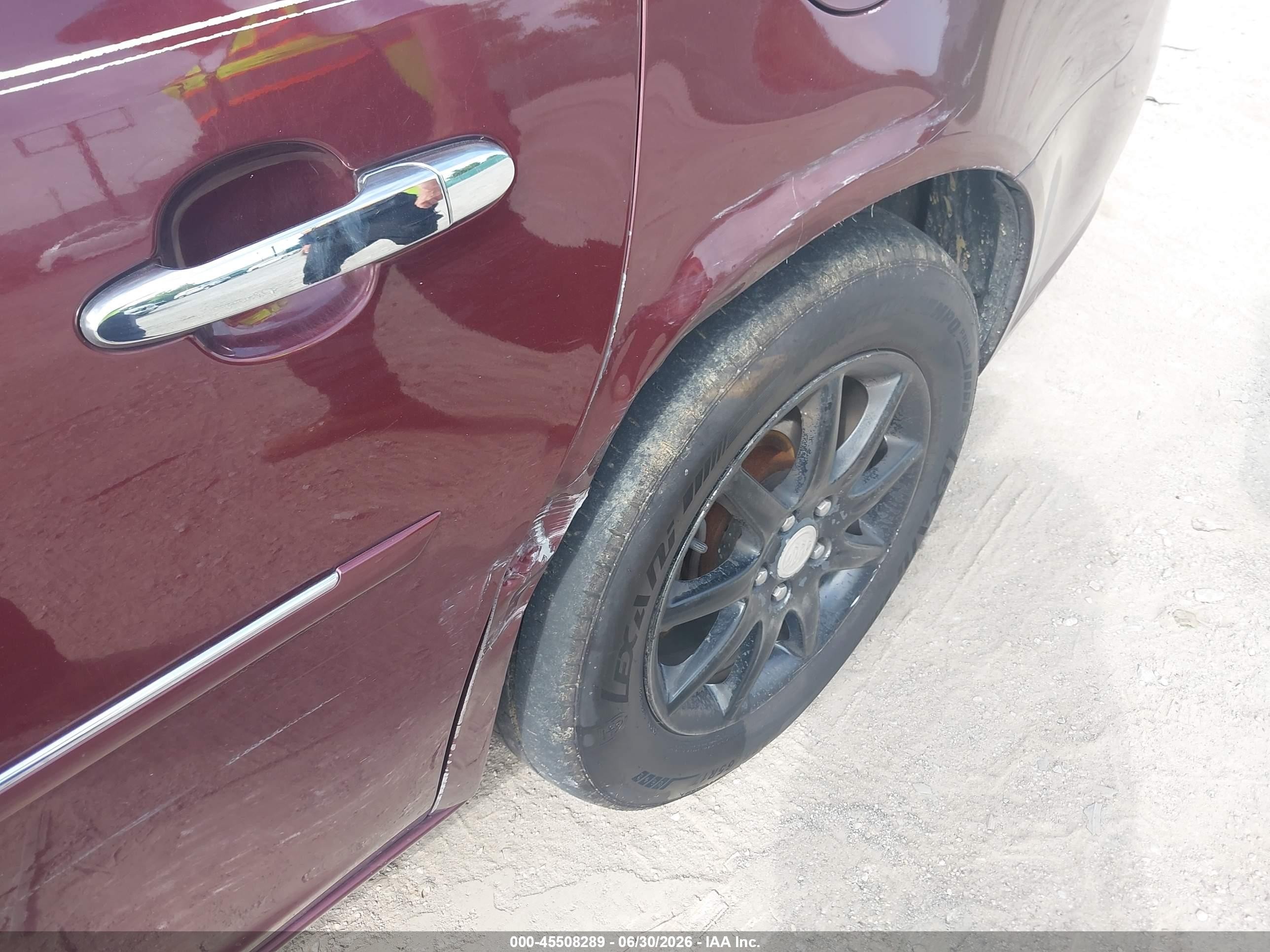 2007 Buick Lucerne Cxl Burgundy vin: 1G4HD57267U102719