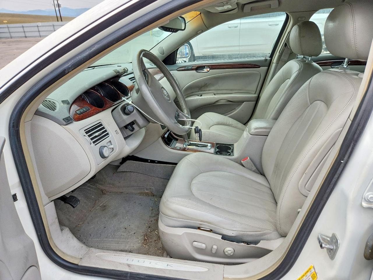 2006 Buick Lucerne Cxl Белый vin: 1G4HD57276U186600