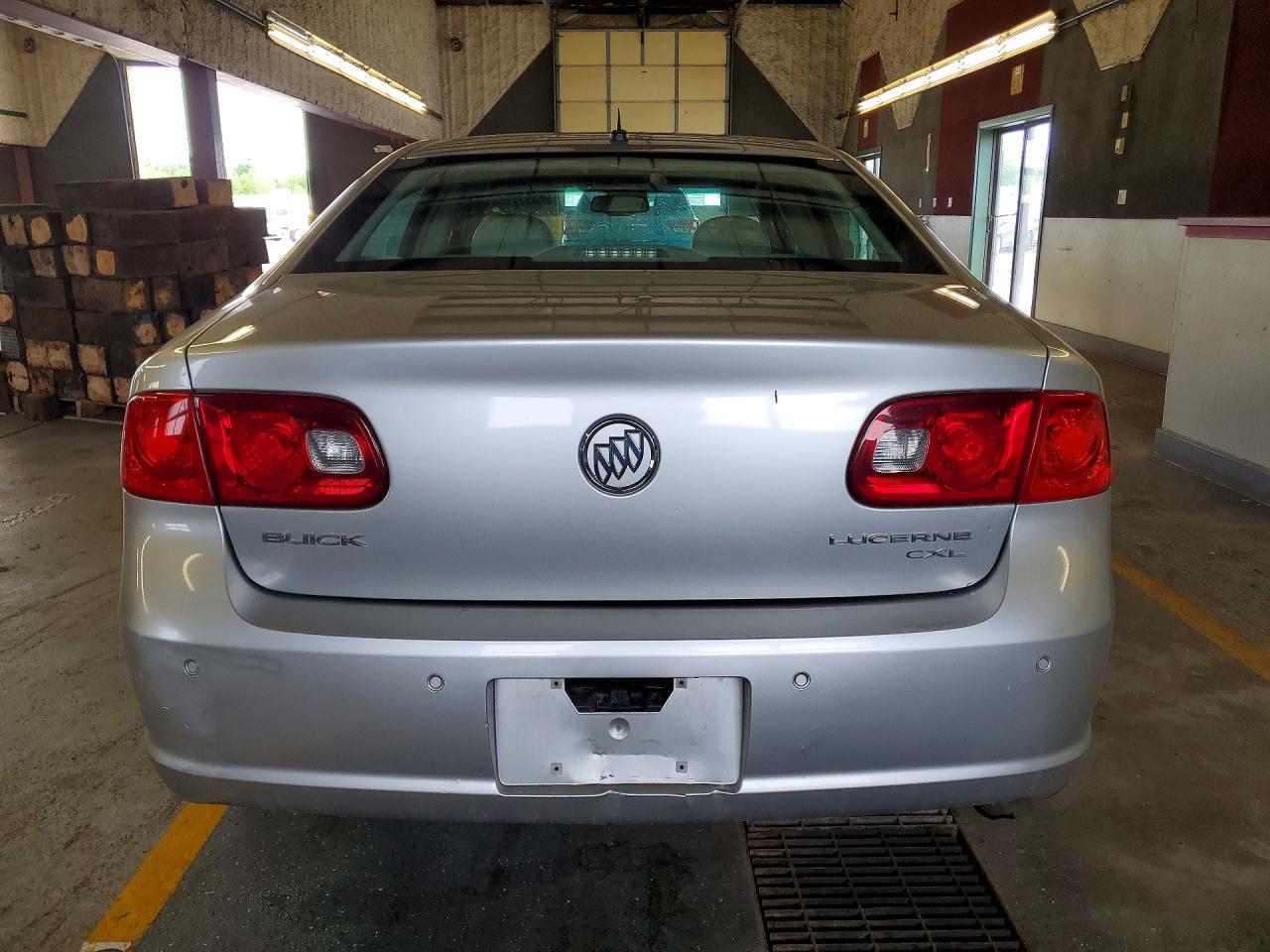 2007 Buick Lucerne Cxl Silver vin: 1G4HD57277U203610