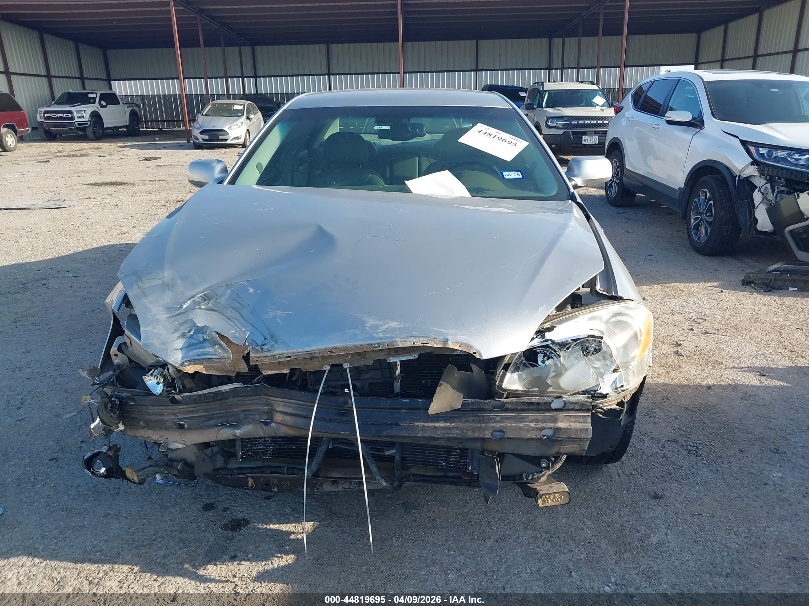 2007 Buick Lucerne Cxl Silver vin: 1G4HD57277U229320