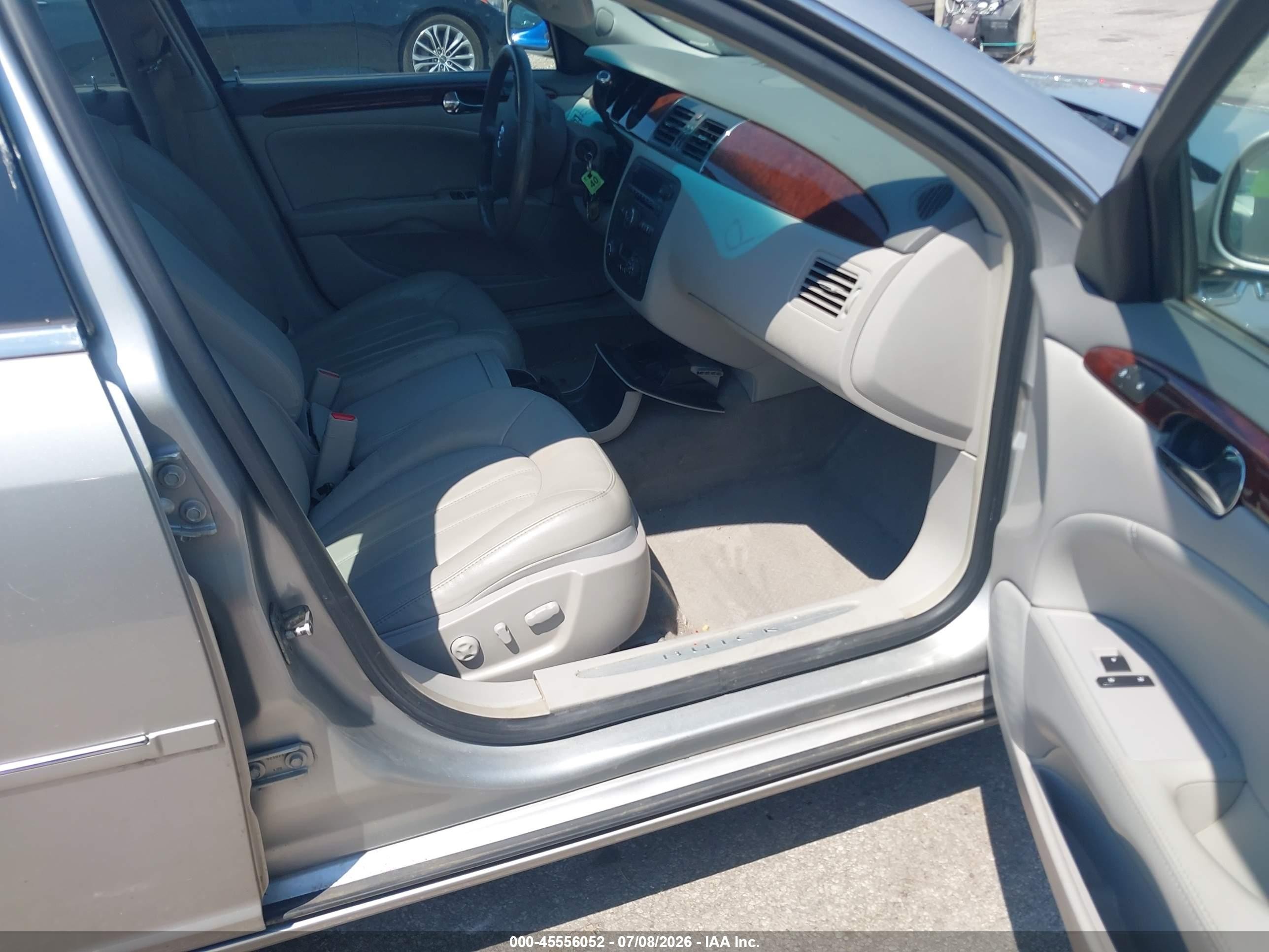 2008 Buick Lucerne Cxl Silver vin: 1G4HD57278U124441
