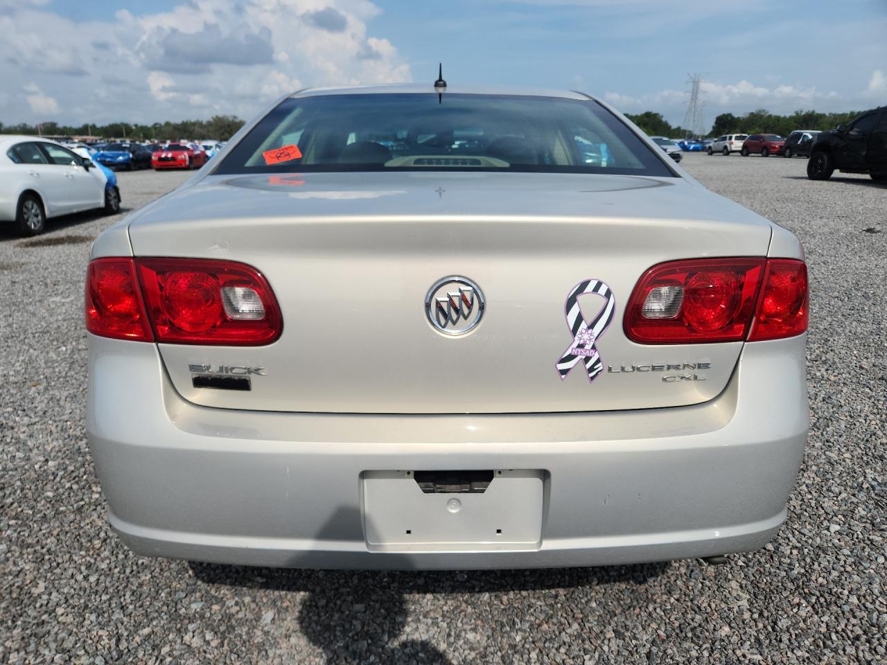 2007 Buick Lucerne Cxl Tan vin: 1G4HD57287U226507