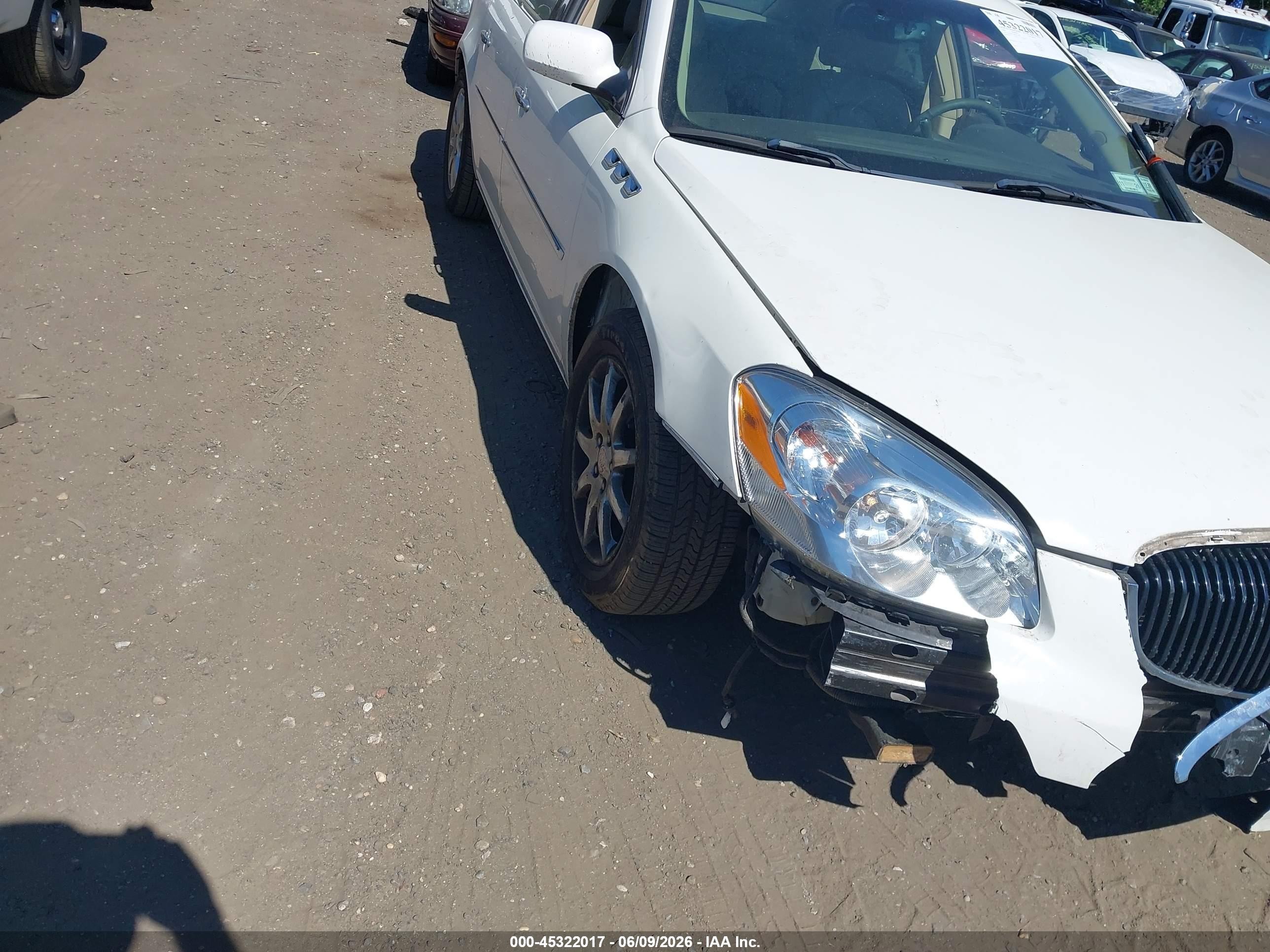 2008 Buick Lucerne Cxl White vin: 1G4HD57288U121368