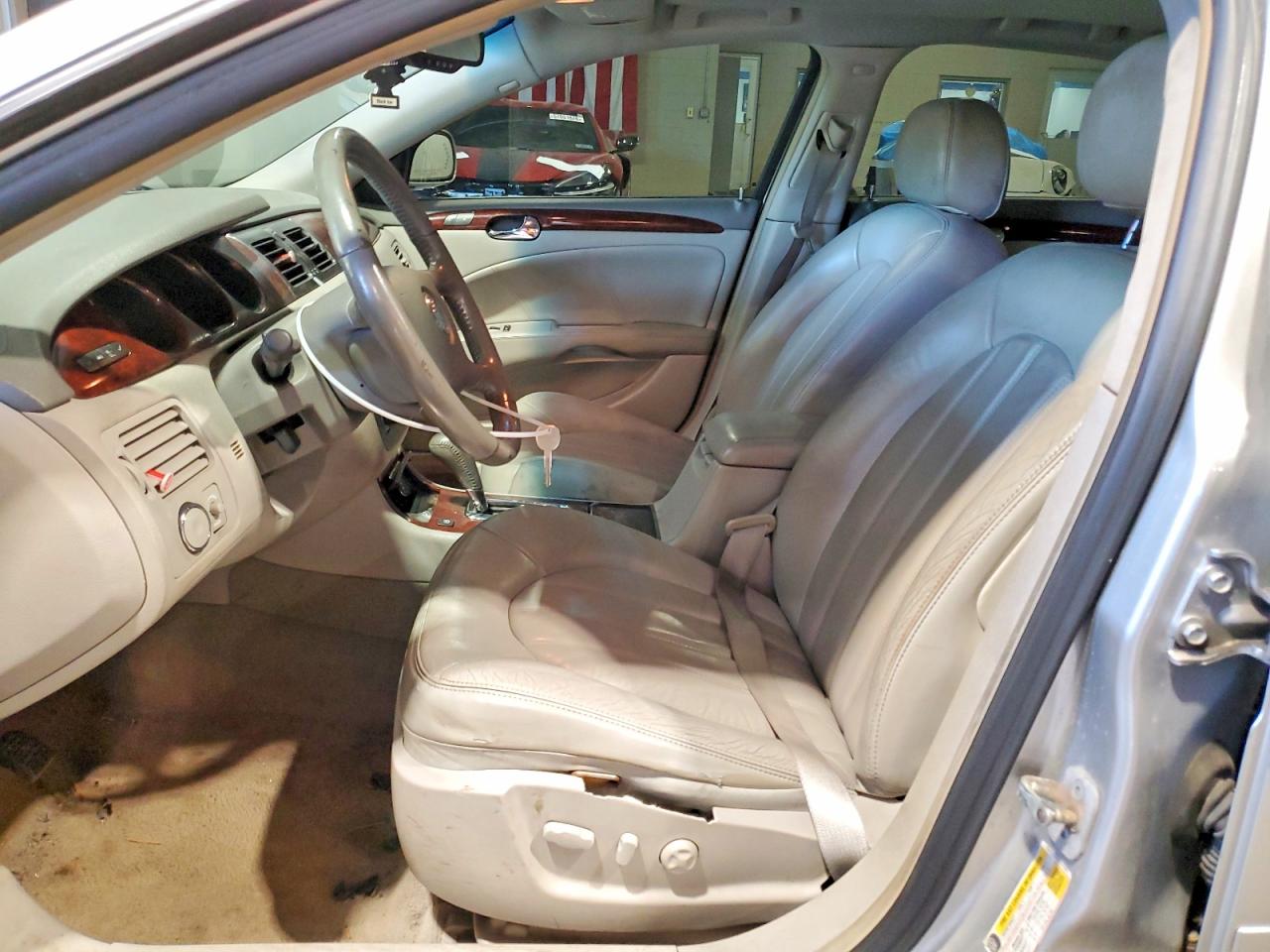 2008 Buick Lucerne Cxl Silver vin: 1G4HD57288U181683