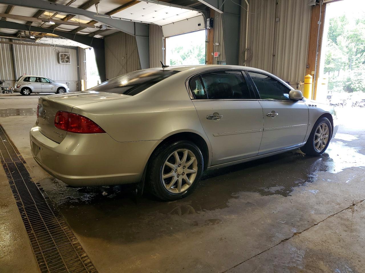 2008 Buick Lucerne Cxl Silver vin: 1G4HD57288U181683