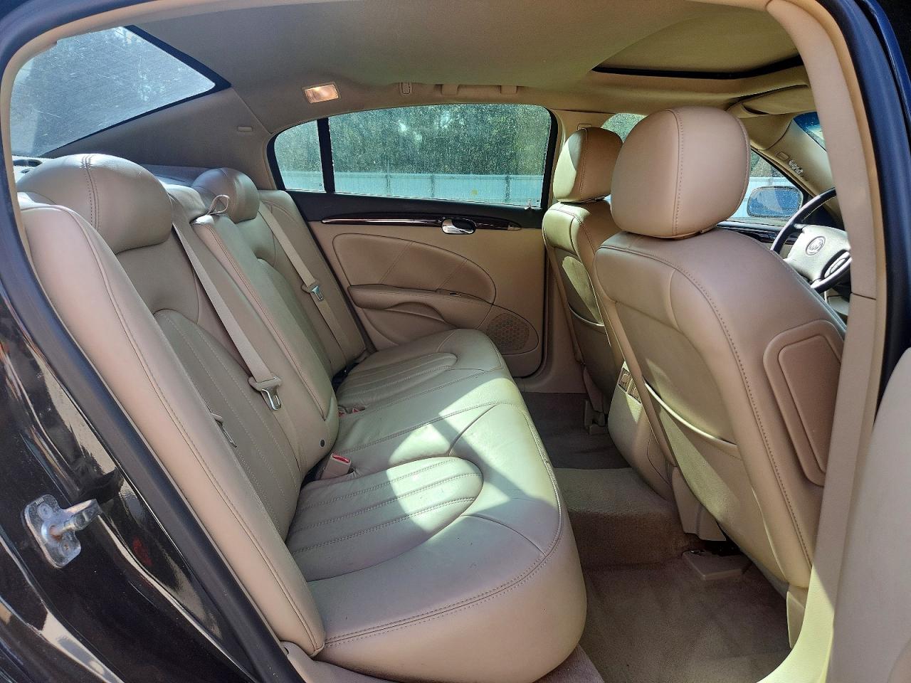 2008 Buick Lucerne Cxl Черный vin: 1G4HD57288U183496