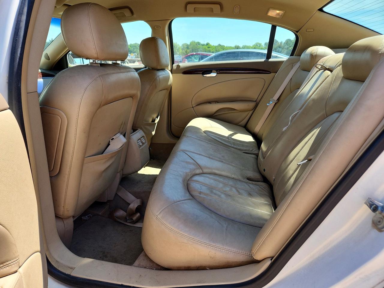 2006 Buick Lucerne Cxl White vin: 1G4HD57296U132862
