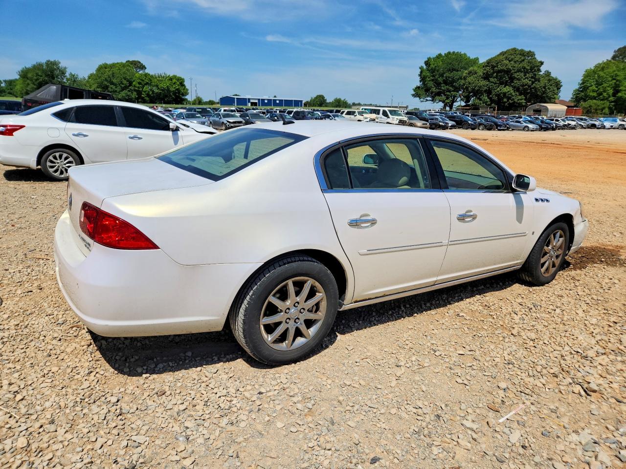 2006 Buick Lucerne Cxl White vin: 1G4HD57296U132862