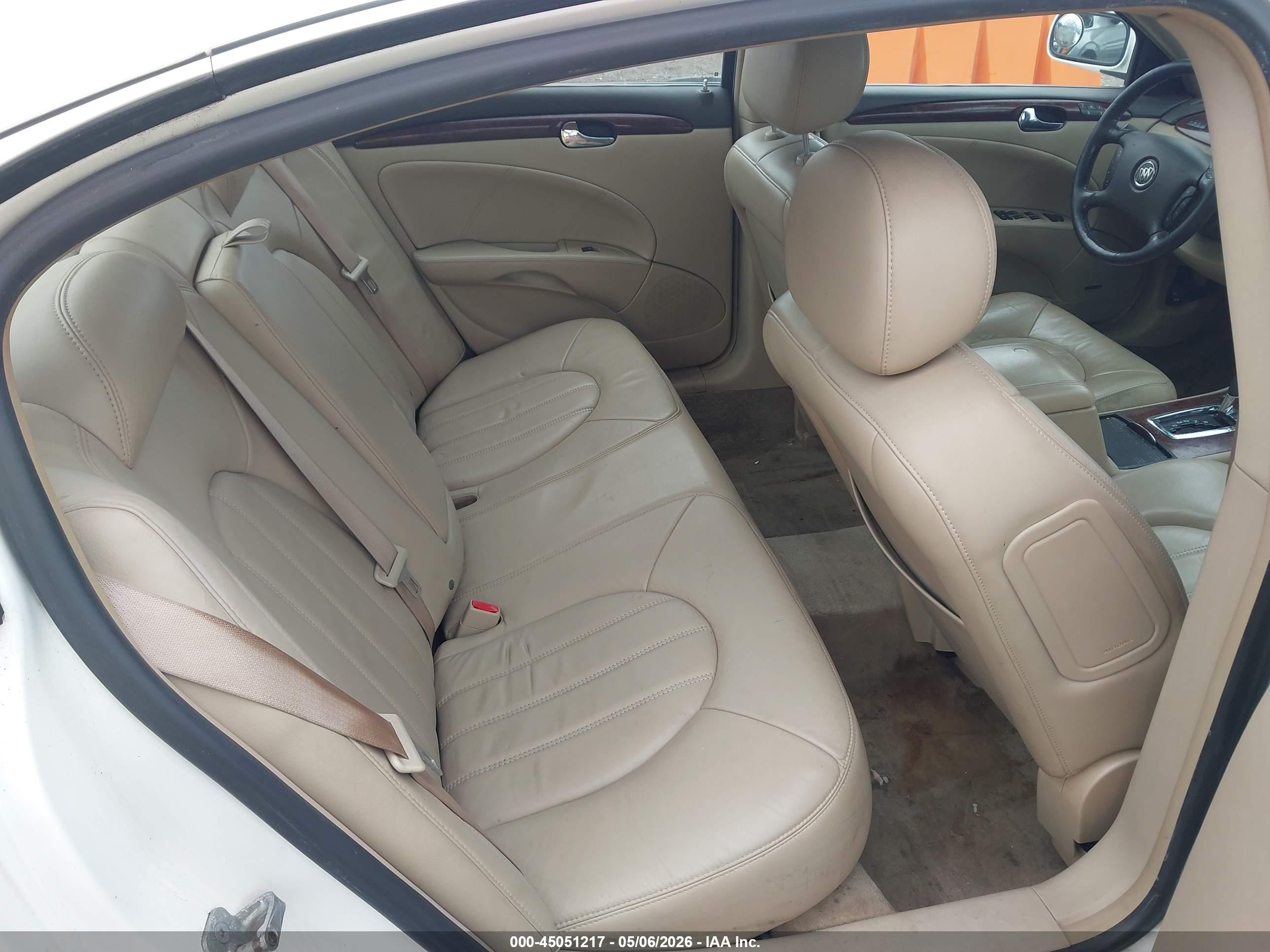 2007 Buick Lucerne Cxl Белый vin: 1G4HD57297U207481