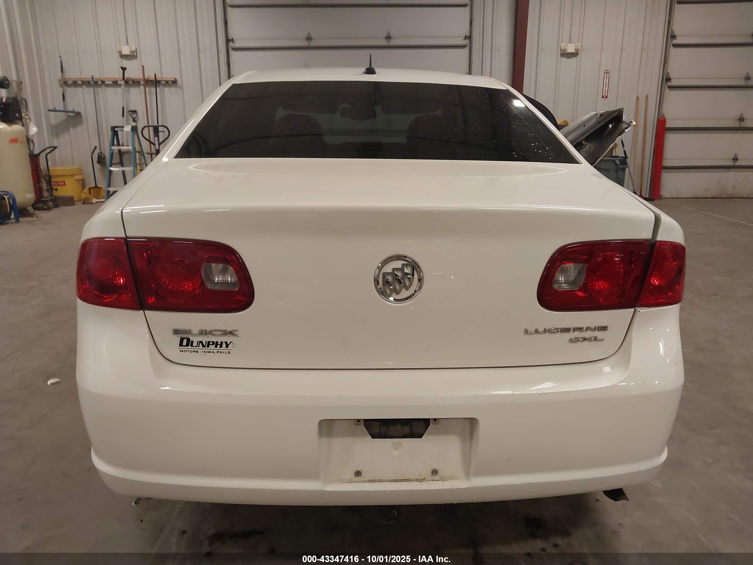 2007 Buick Lucerne Cxl White vin: 1G4HD57297U219839