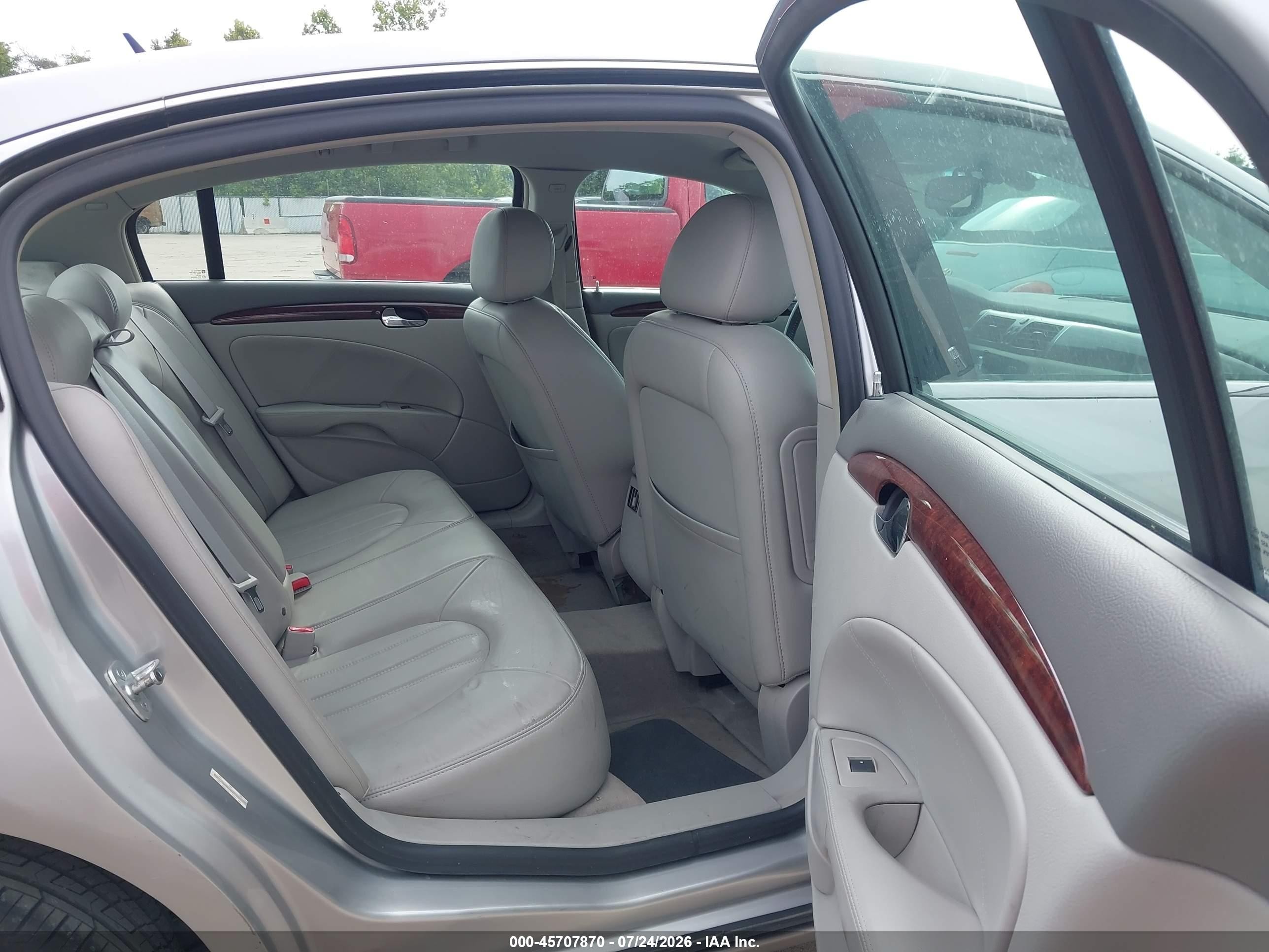 2007 Buick Lucerne Cxl Серебряный vin: 1G4HD57297U221252