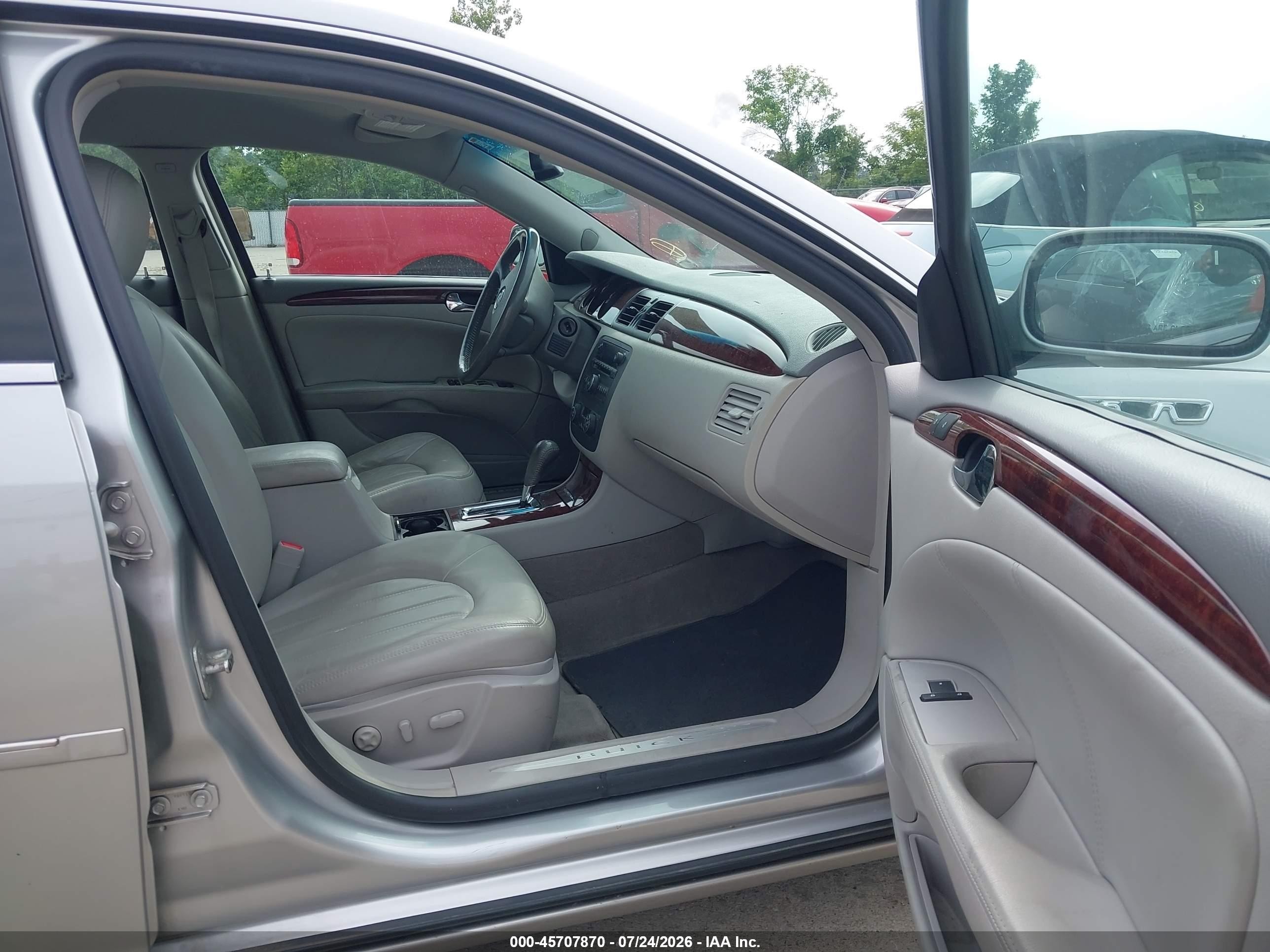 2007 Buick Lucerne Cxl Серебряный vin: 1G4HD57297U221252