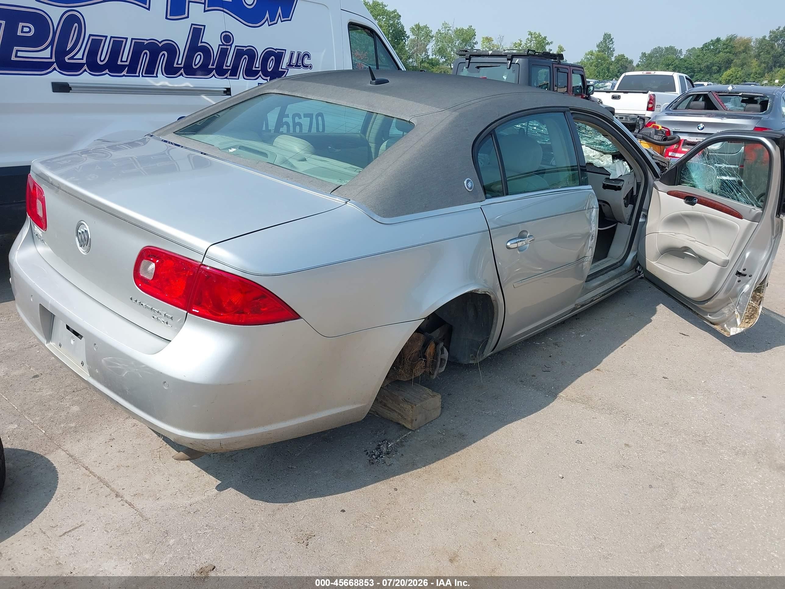2008 Buick Lucerne Cxl Silver vin: 1G4HD572X8U150385
