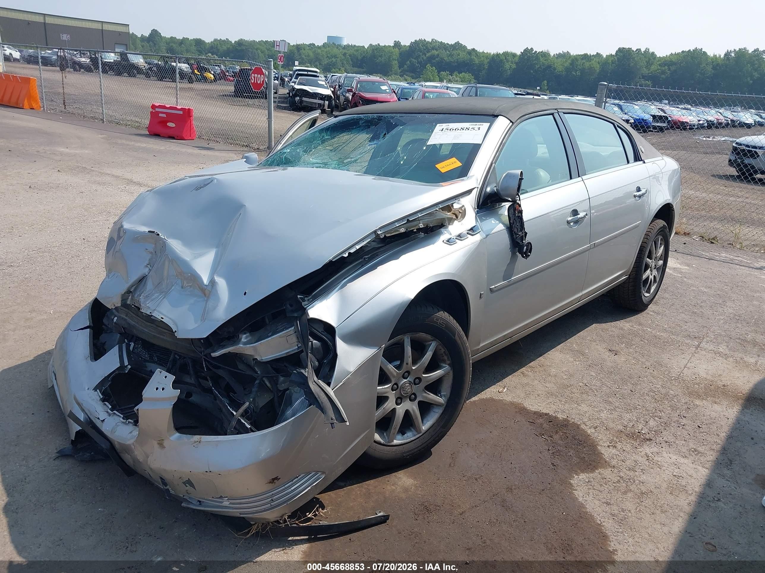 2008 Buick Lucerne Cxl Silver vin: 1G4HD572X8U150385