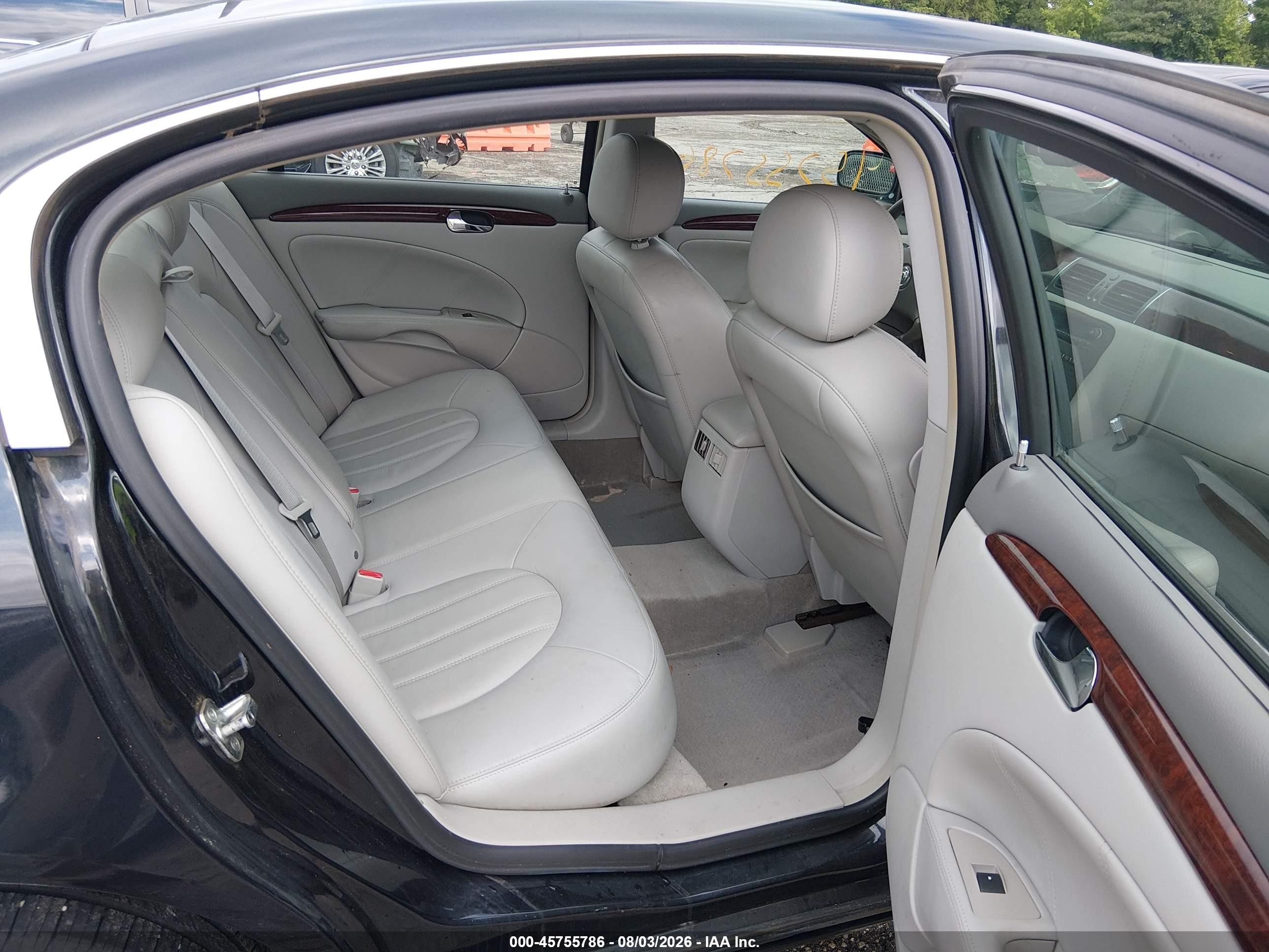 2008 Buick Lucerne Cxl Black vin: 1G4HD572X8U178588