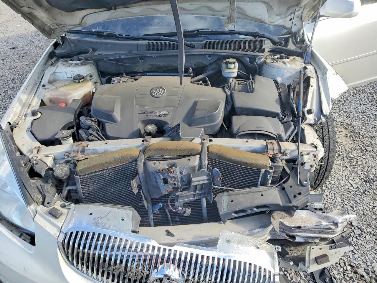 2008 Buick Lucerne Cx Белый vin: 1G4HD572X8U210892