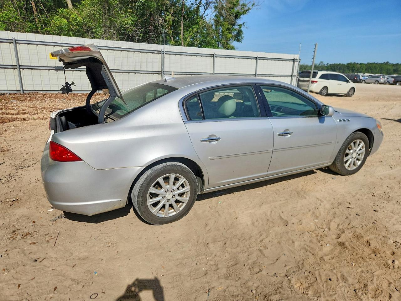 2009 Buick Lucerne Cxl Silver vin: 1G4HD57M09U125353