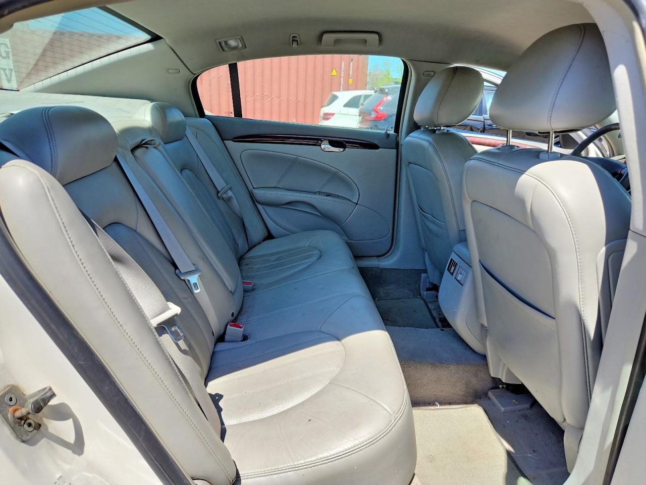 2009 Buick Lucerne Cxl White vin: 1G4HD57M09U130794