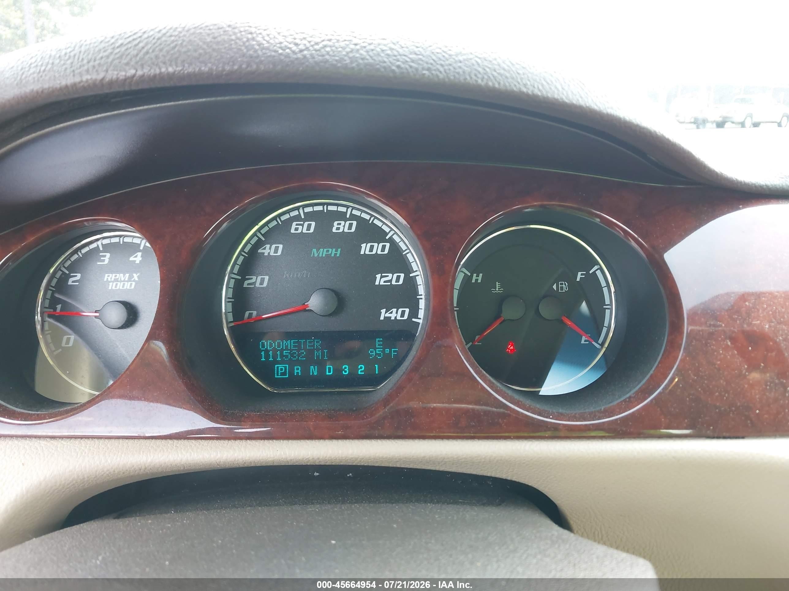 2009 Buick Lucerne Cxl White vin: 1G4HD57M19U106696
