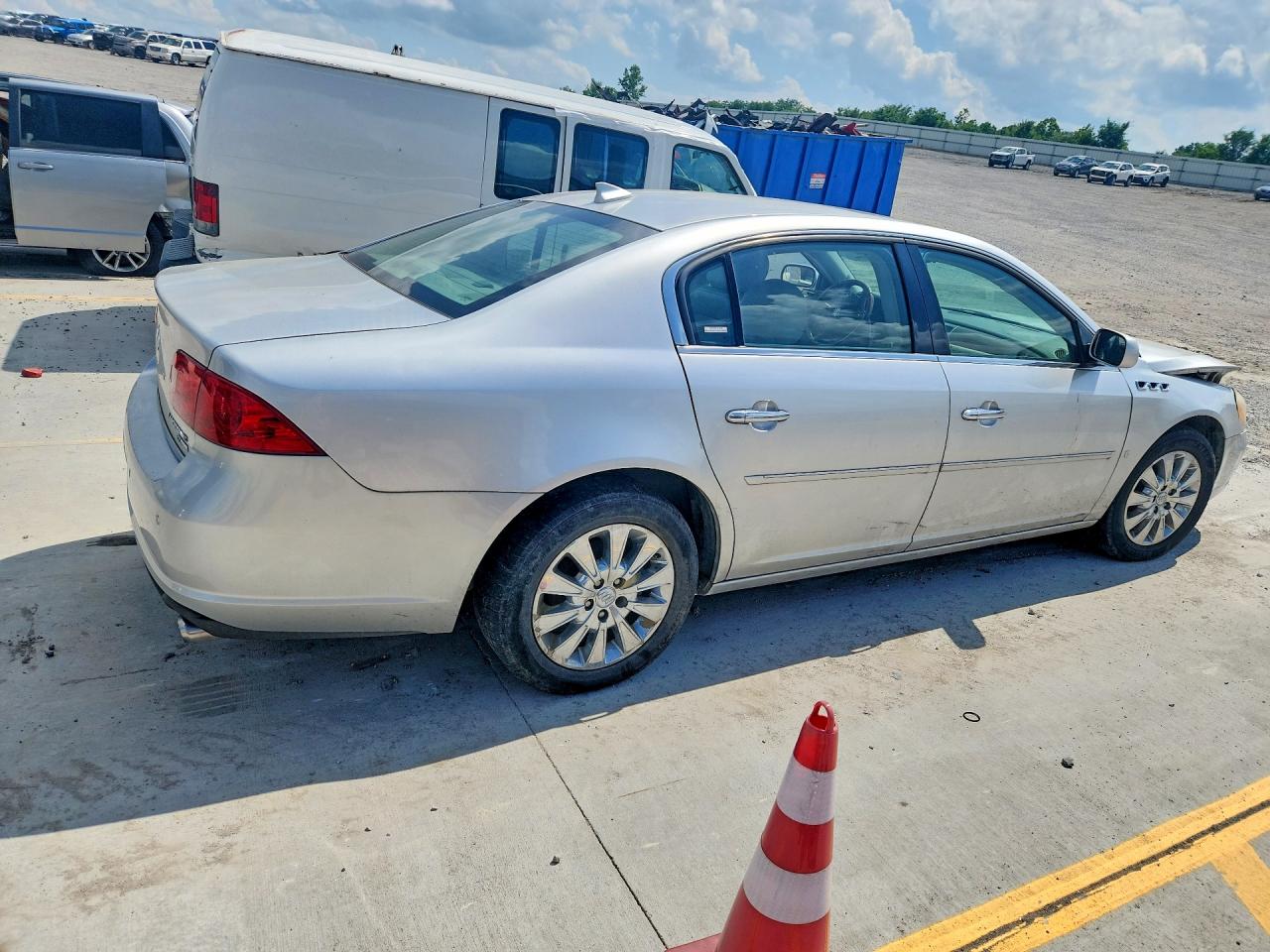 2009 Buick Lucerne Cxl Серебряный vin: 1G4HD57M19U109601