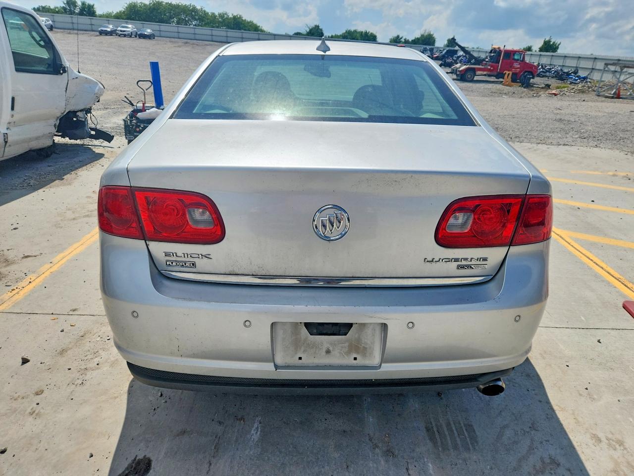 2009 Buick Lucerne Cxl Серебряный vin: 1G4HD57M19U109601