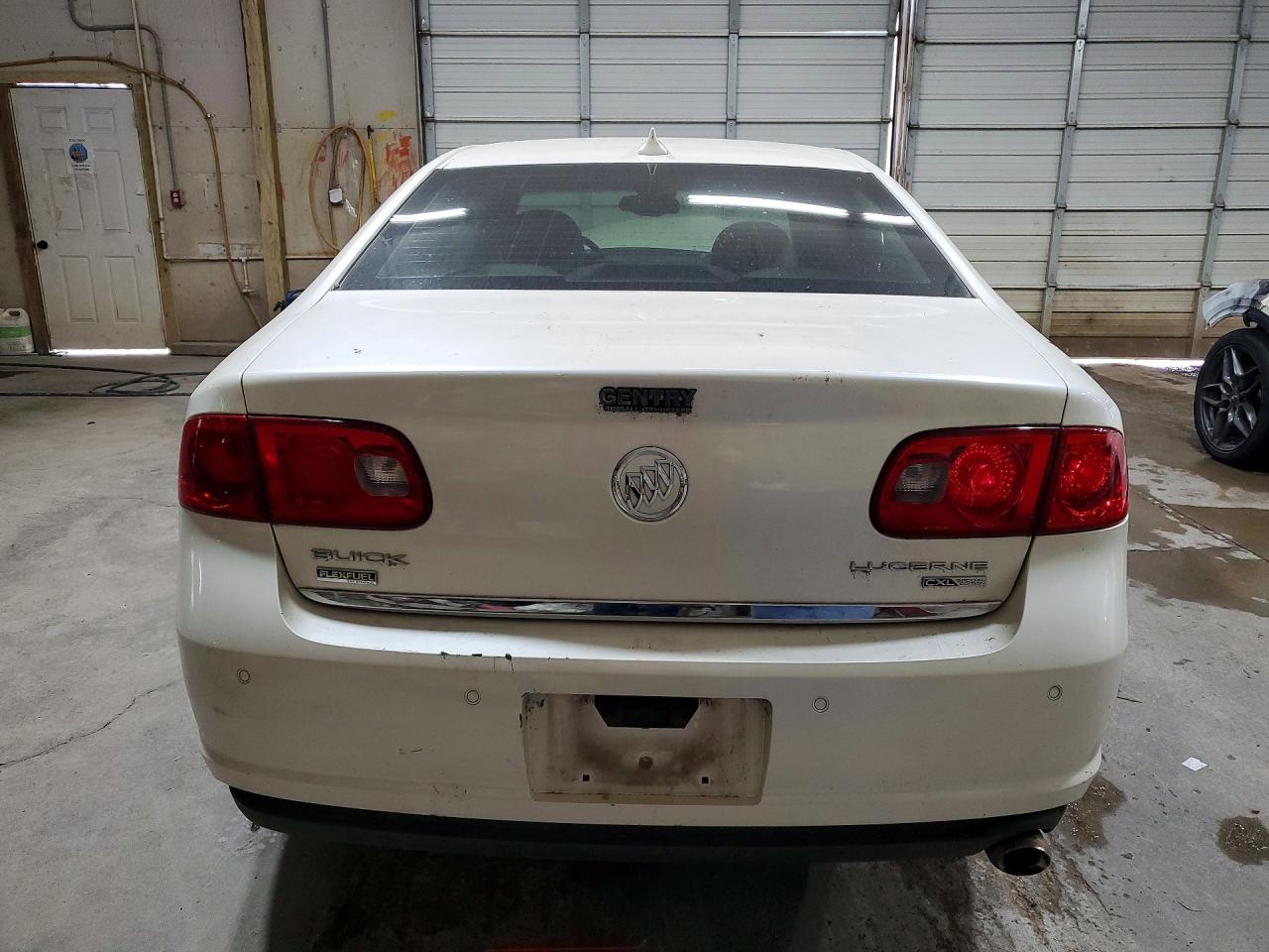 2009 Buick Lucerne Cxl White vin: 1G4HD57M69U129410