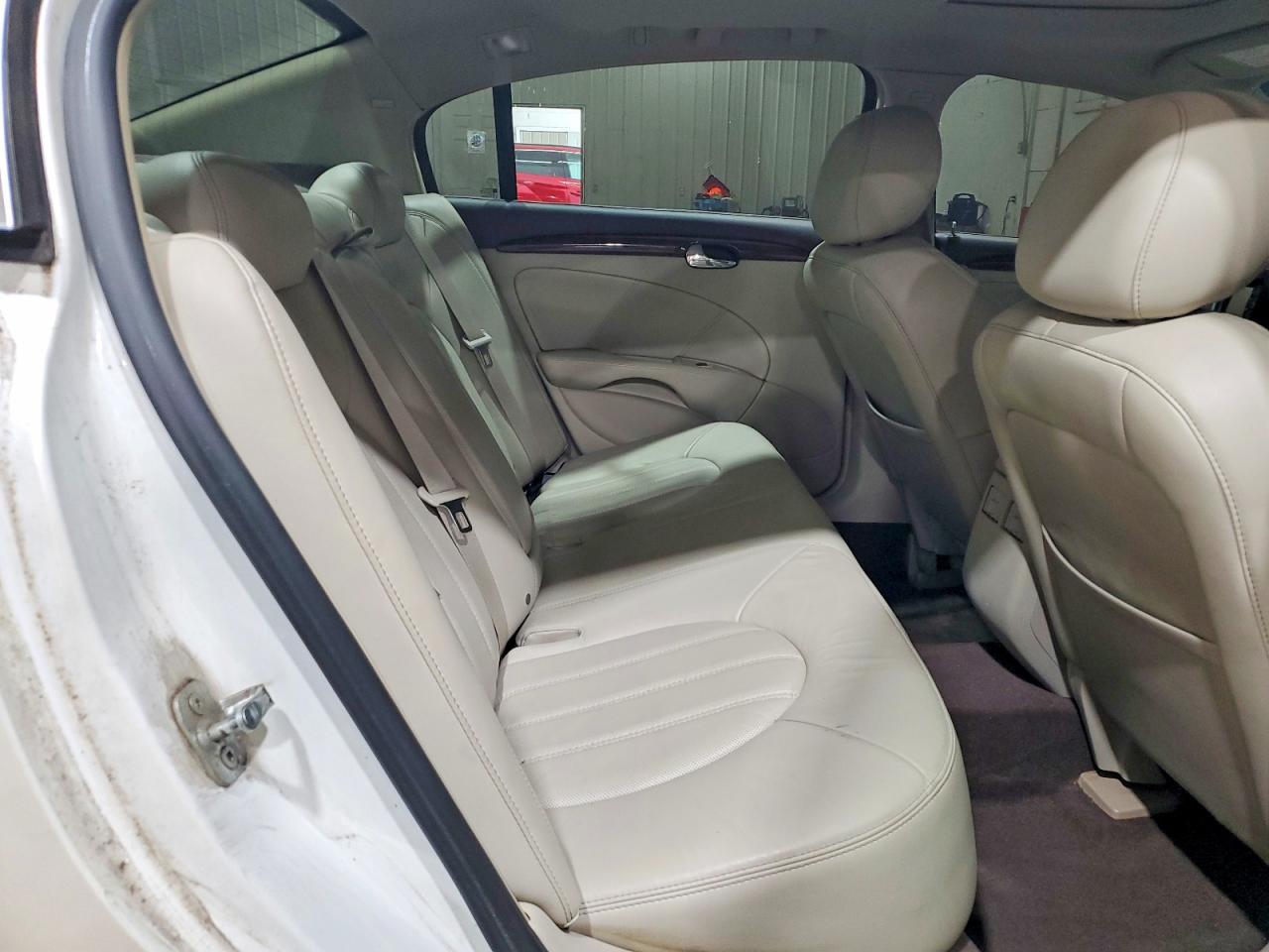 2009 Buick Lucerne Cxl White vin: 1G4HD57M69U129410
