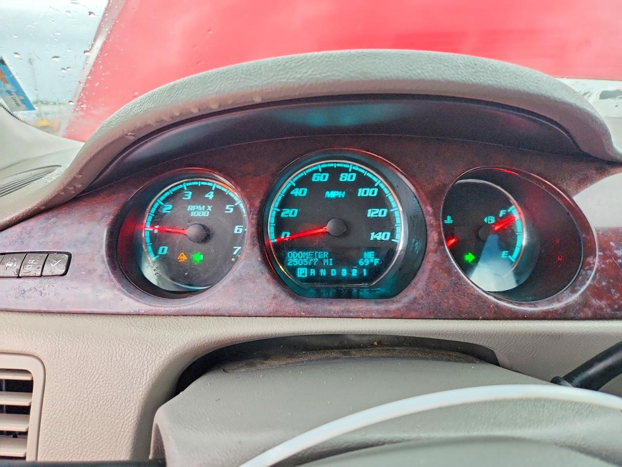 2009 Buick Lucerne Cxl Red vin: 1G4HD57M89U141476
