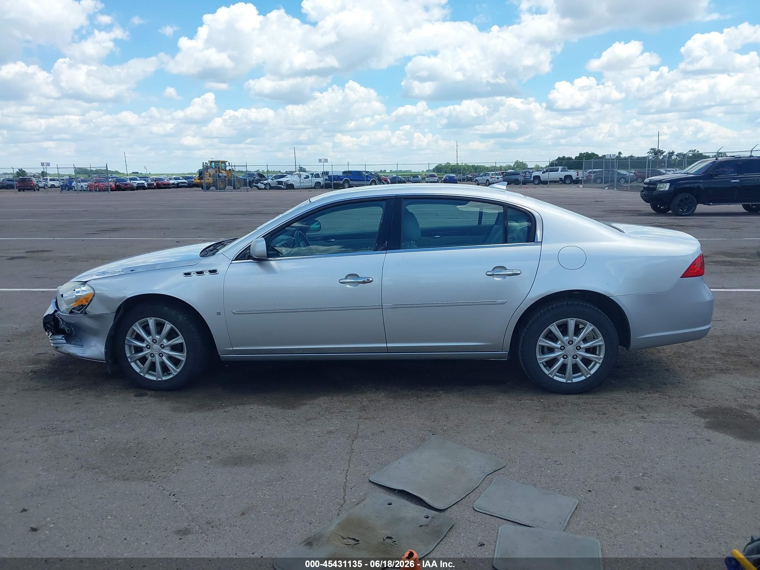 2009 Buick Lucerne Cxl Silver vin: 1G4HD57MX9U134772