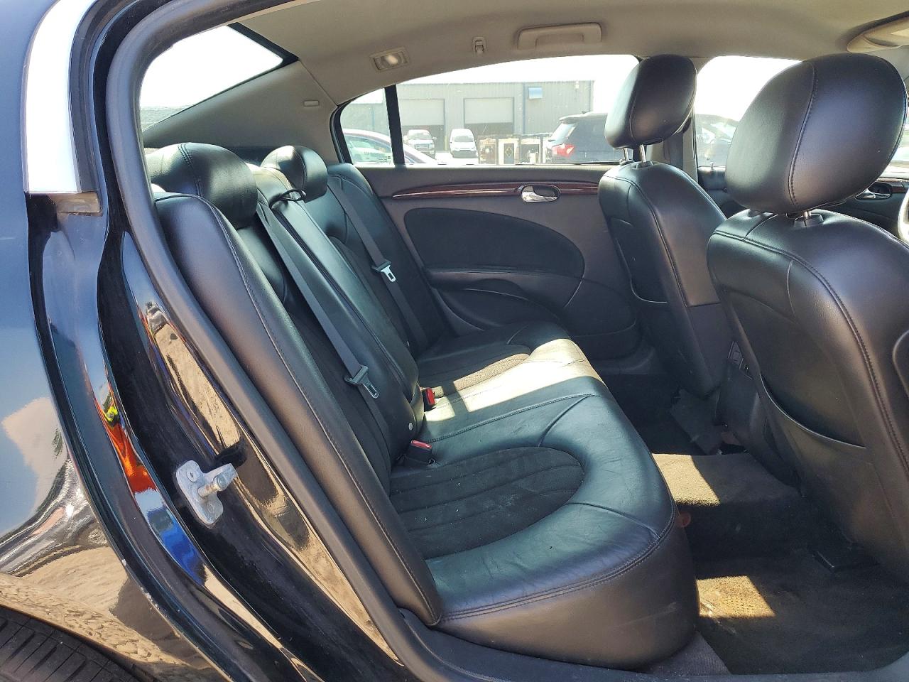 2010 Buick Lucerne Cxl Black vin: 1G4HD5EM2AU116015