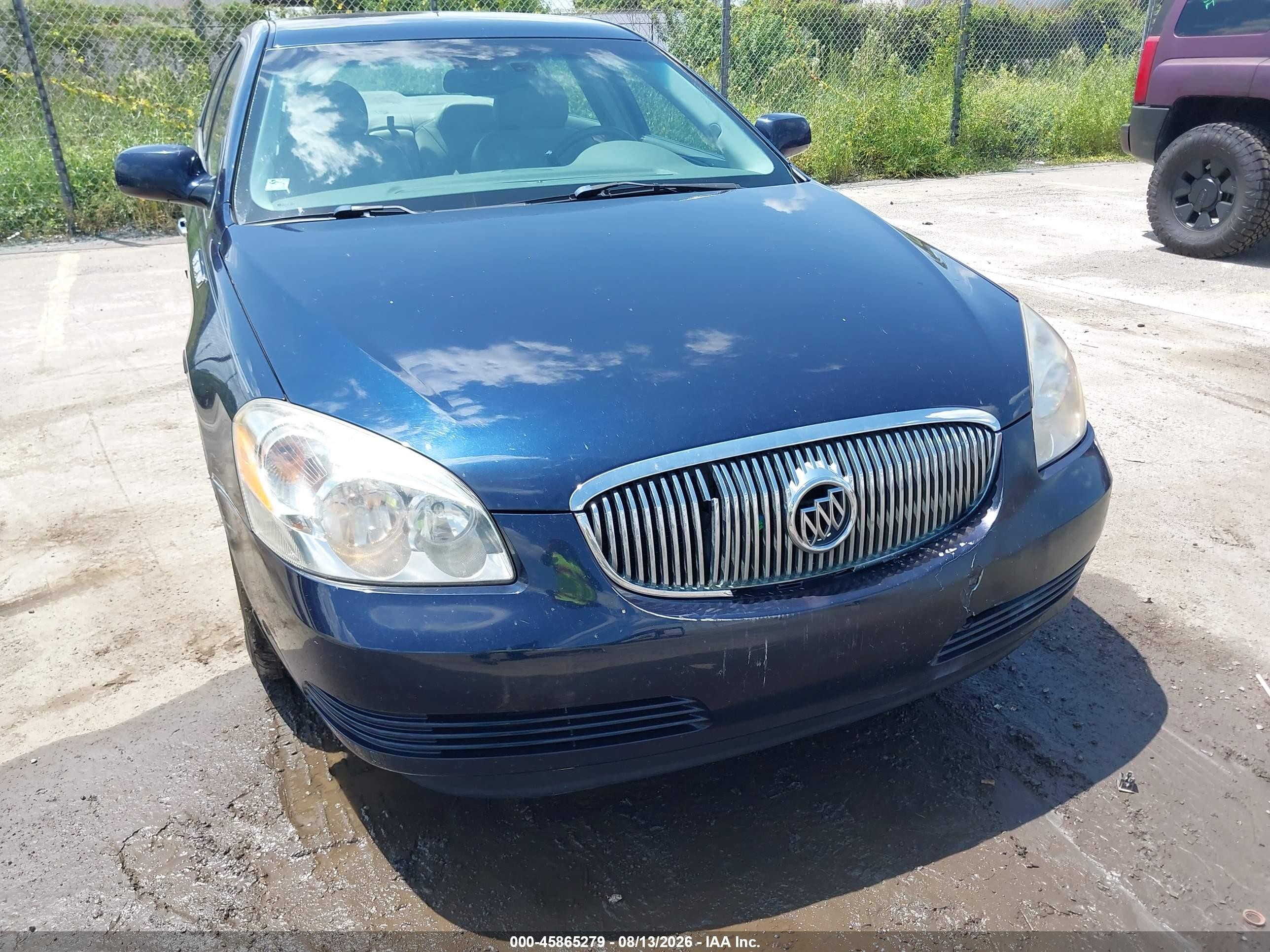 2007 Buick Lucerne   Blue vin: 1G4HE57217U178638