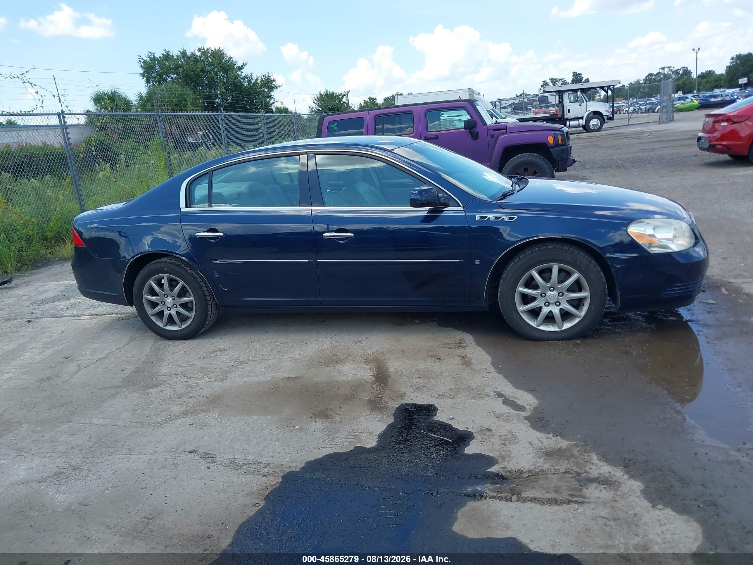 2007 Buick Lucerne   Blue vin: 1G4HE57217U178638