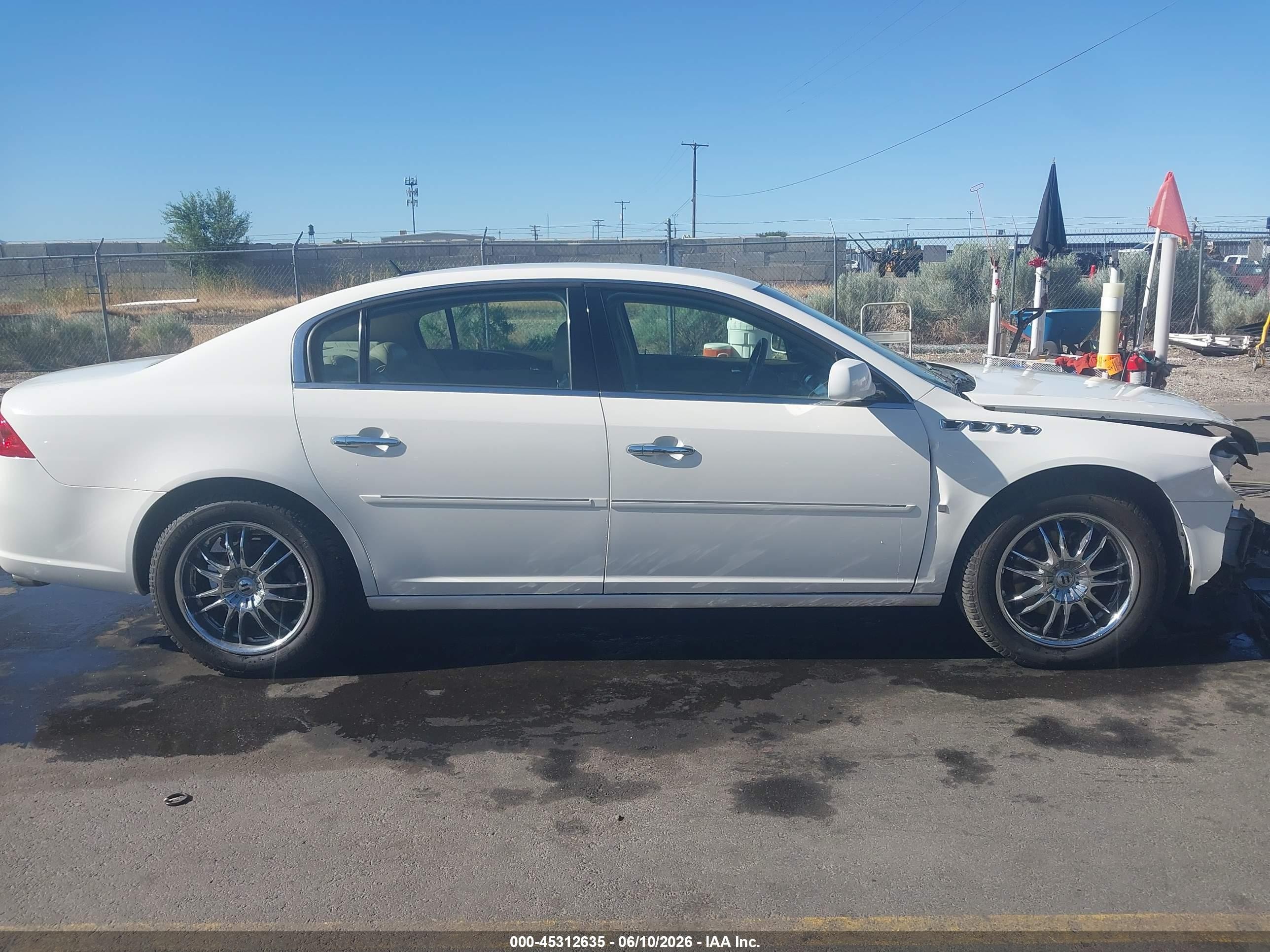 2006 Buick Lucerne Cxs White vin: 1G4HE57Y06U136557