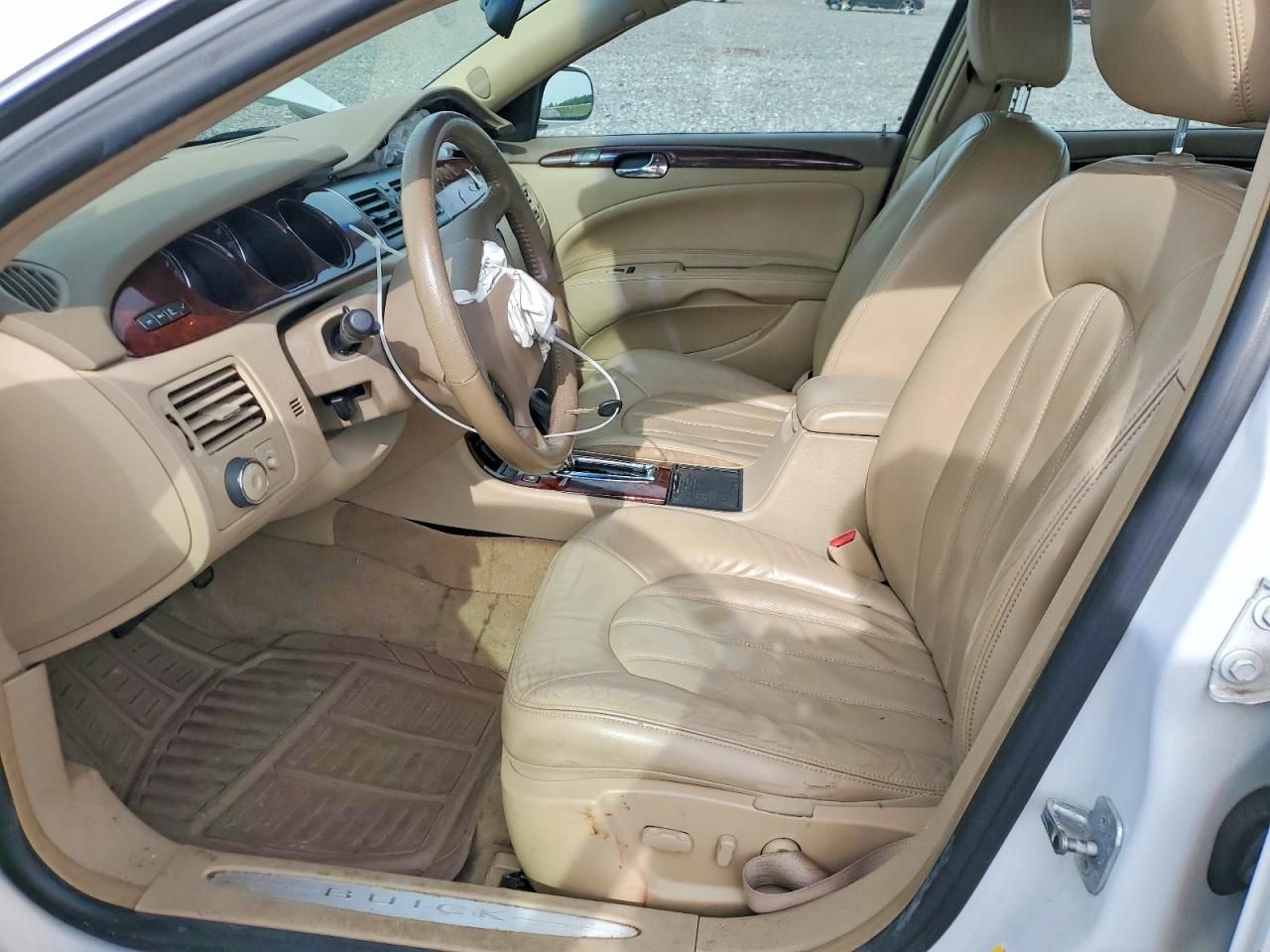 2006 Buick Lucerne Cxs White vin: 1G4HE57Y06U236867