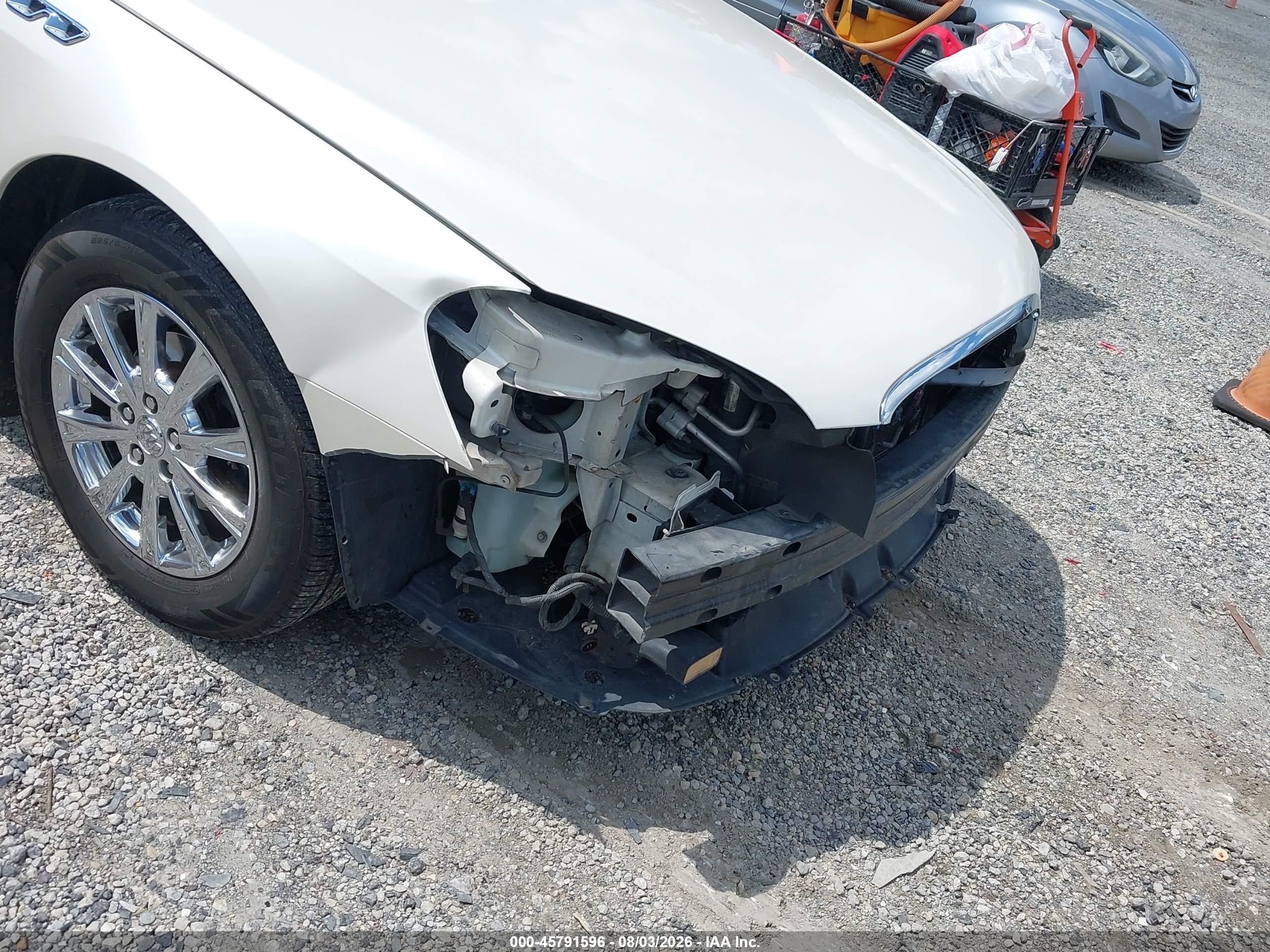 2010 Buick Lucerne Cxl-3 White vin: 1G4HE5EM0AU109478