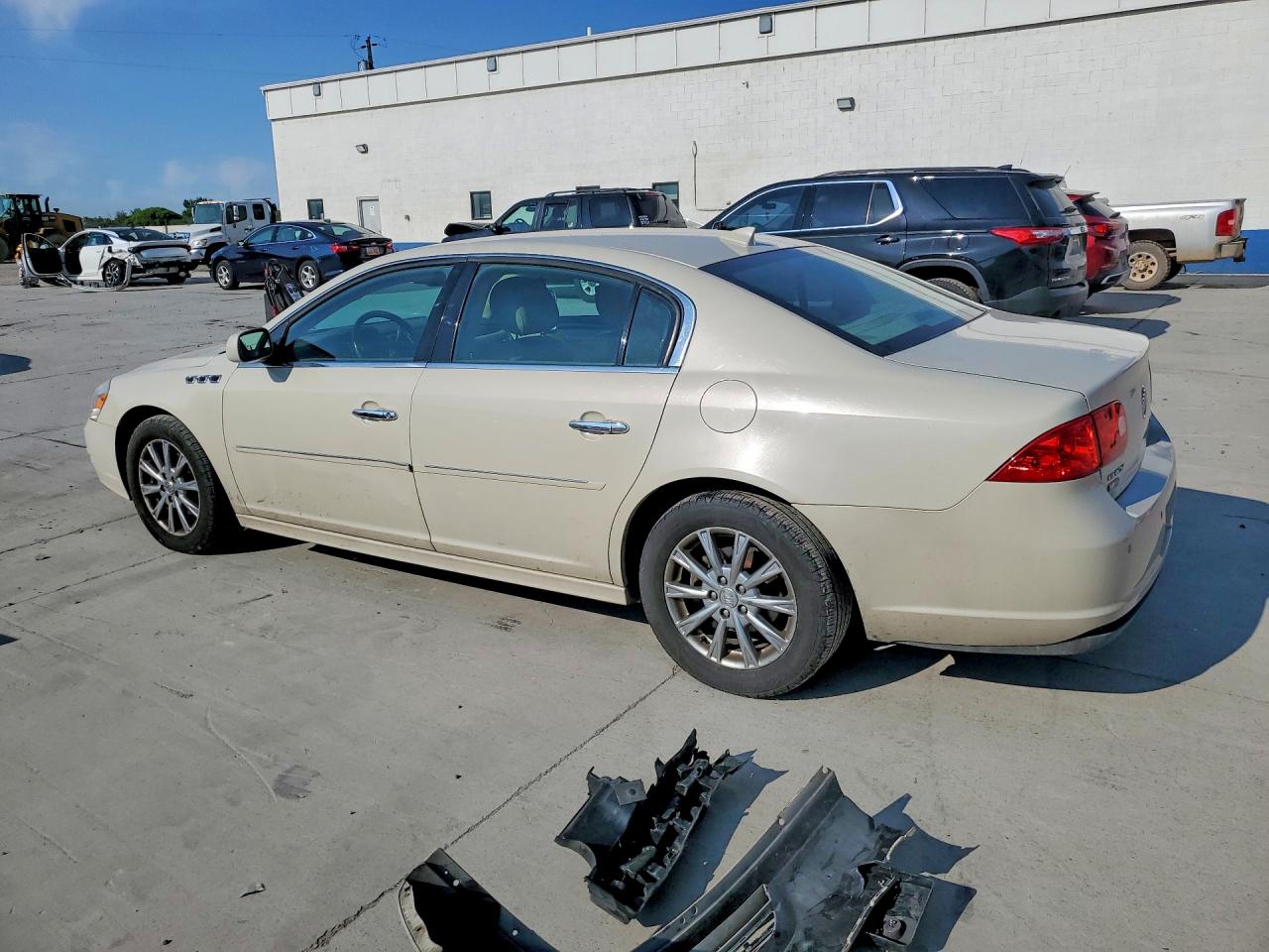 2011 Buick Lucerne Cxl Beige vin: 1G4HJ5EM0BU105248
