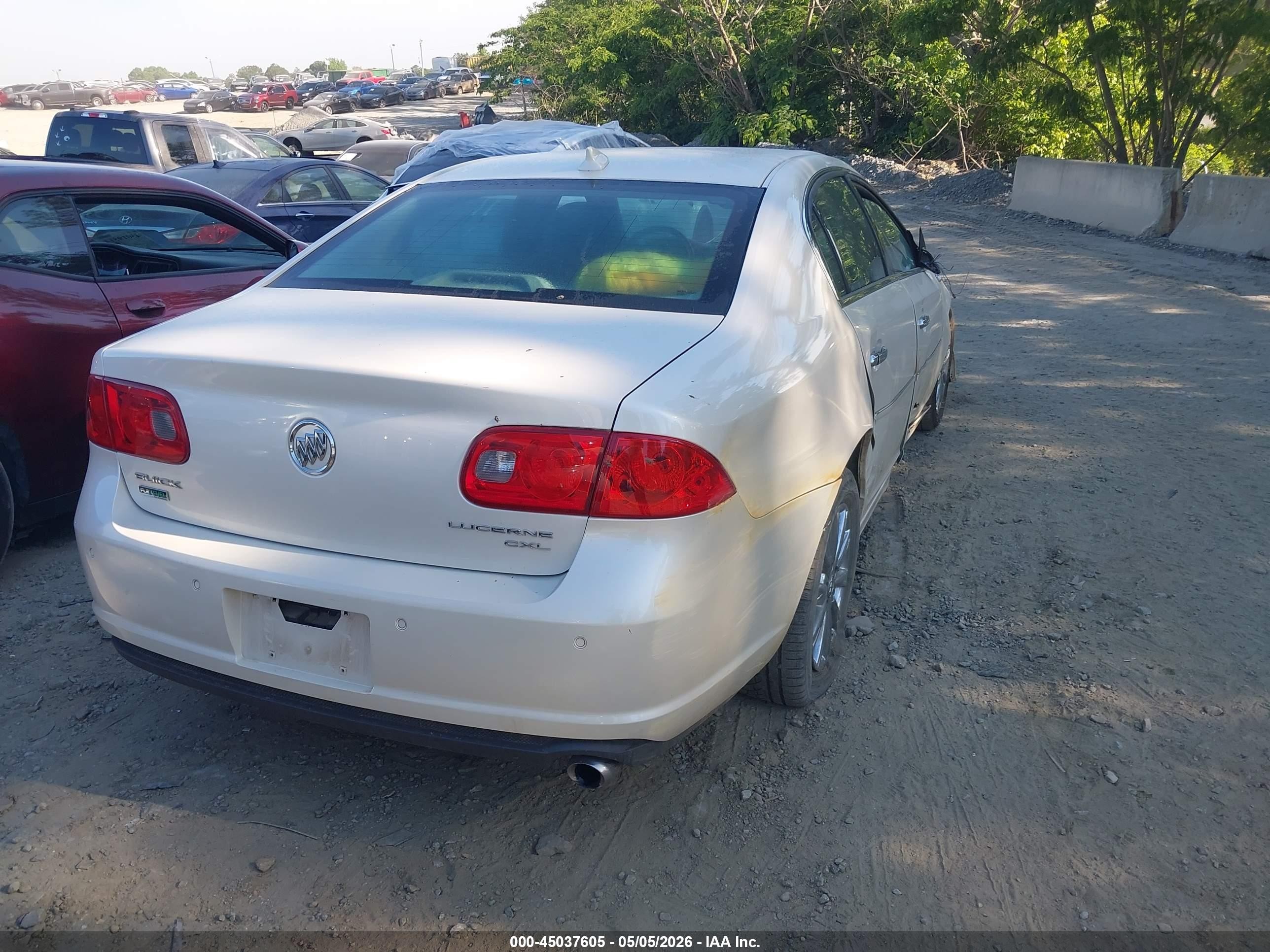2011 Buick Lucerne Cxl Premium White vin: 1G4HJ5EM2BU106871