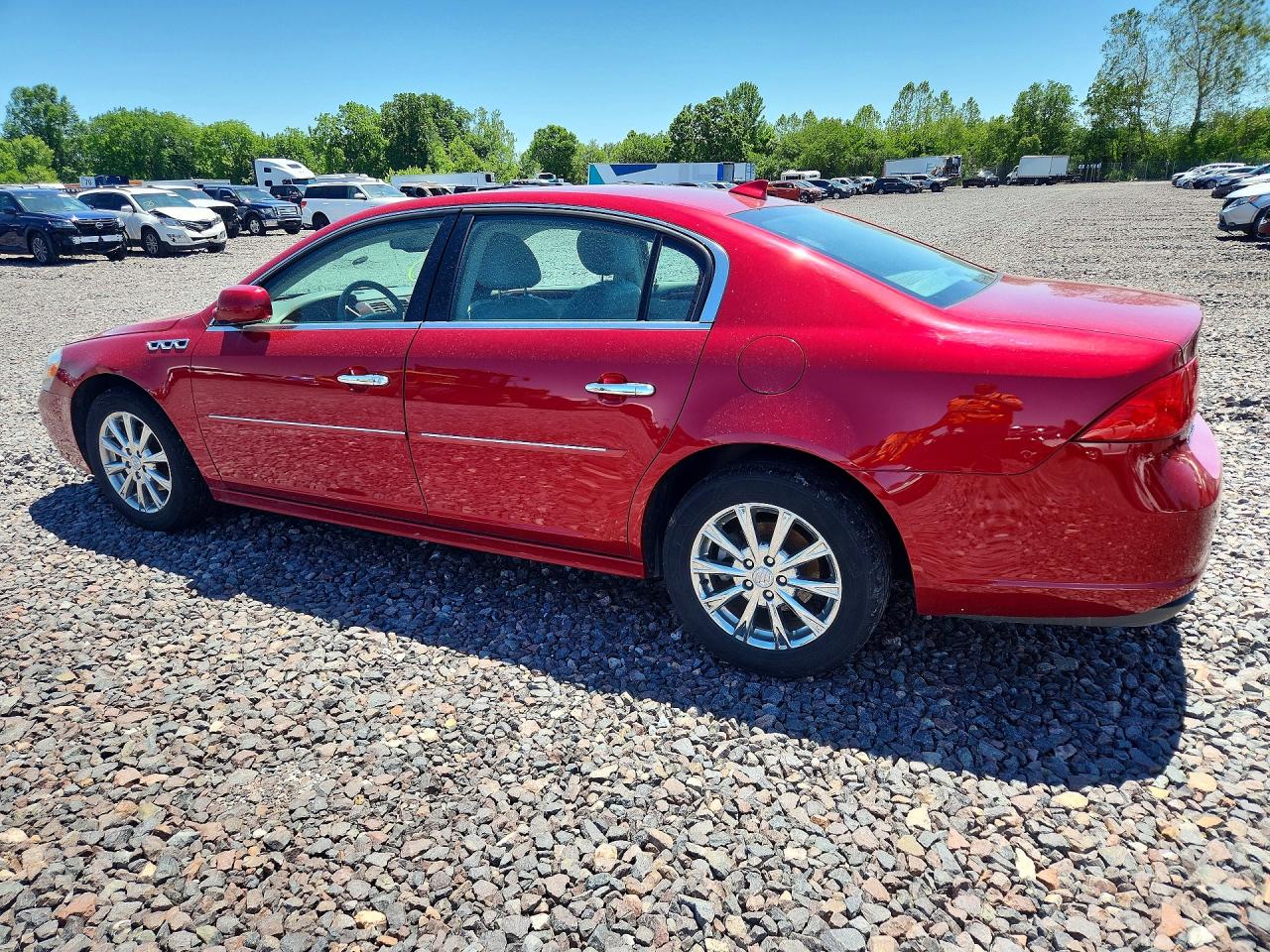 2011 Buick Lucerne Cxl Red vin: 1G4HJ5EM2BU135089