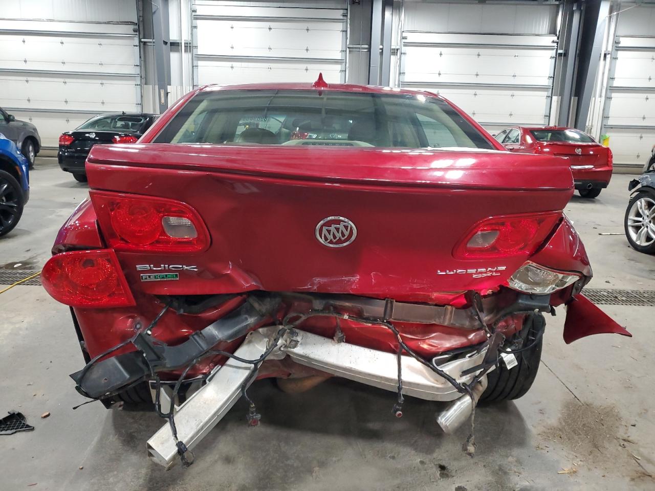 2011 Buick Lucerne Cxl Red vin: 1G4HJ5EM3BU111173