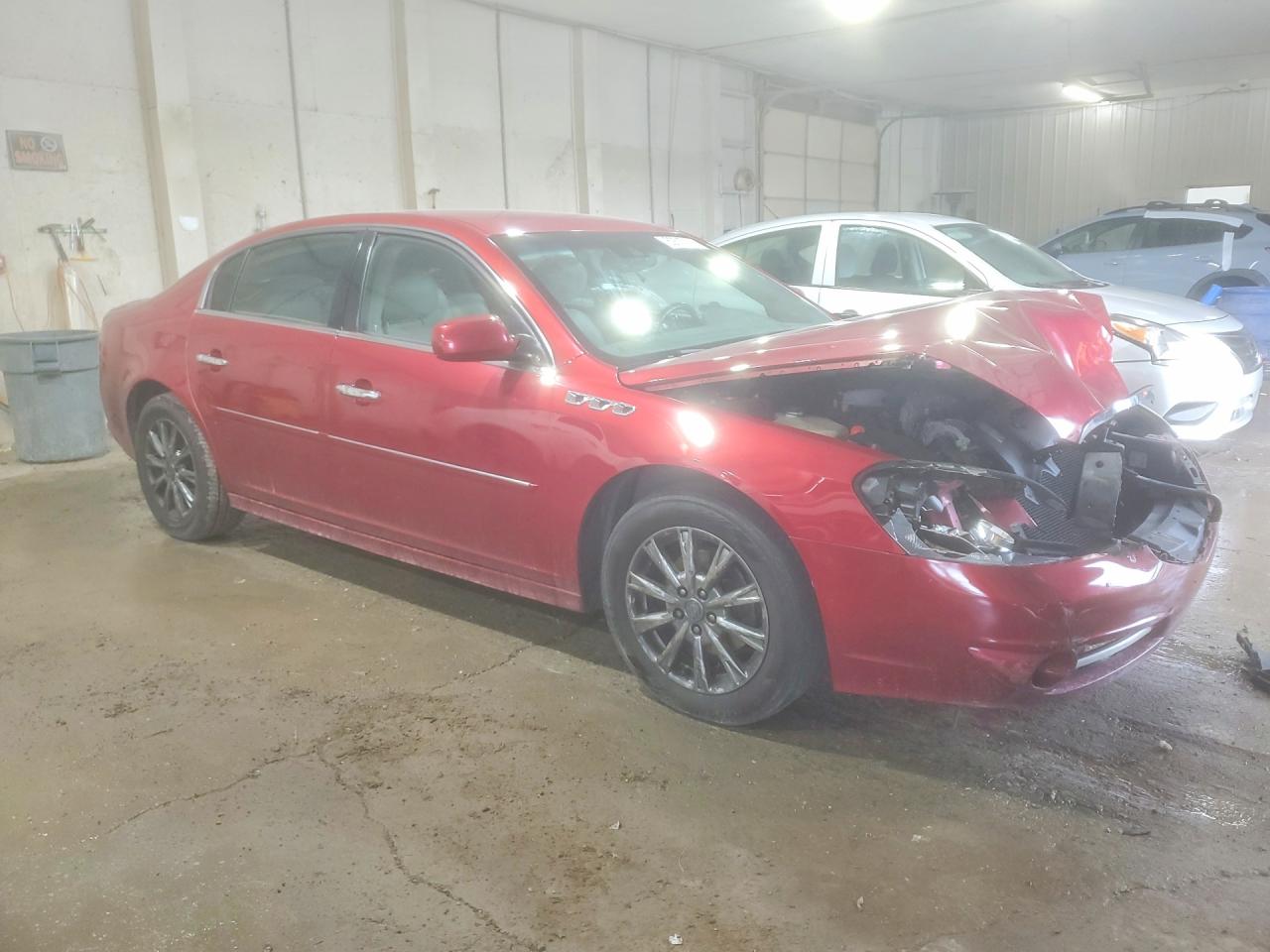 2010 Buick Lucerne Cxl Red vin: 1G4HJ5EM4AU132080