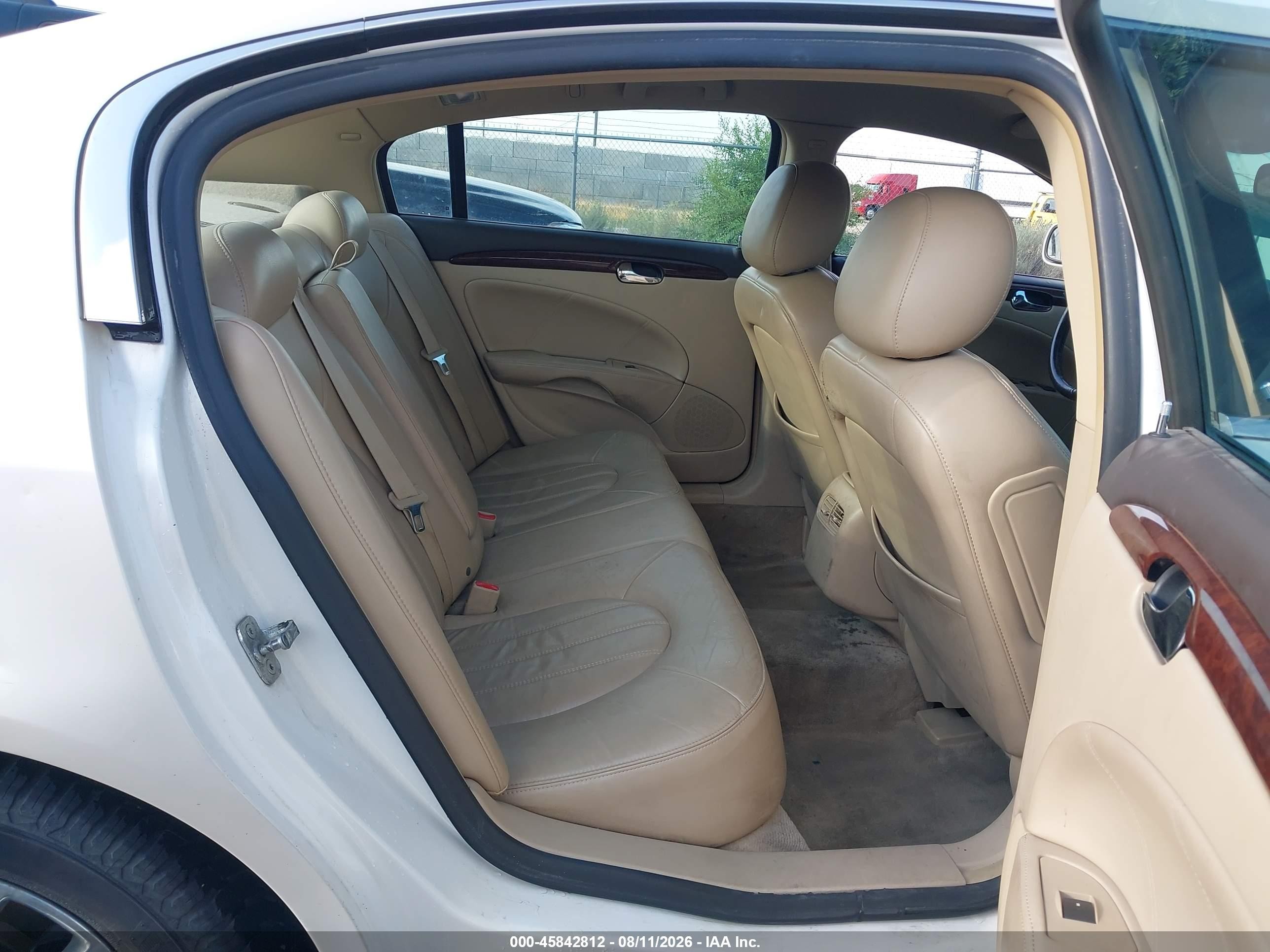 2011 Buick Lucerne Cxl Premium White vin: 1G4HJ5EM4BU122795