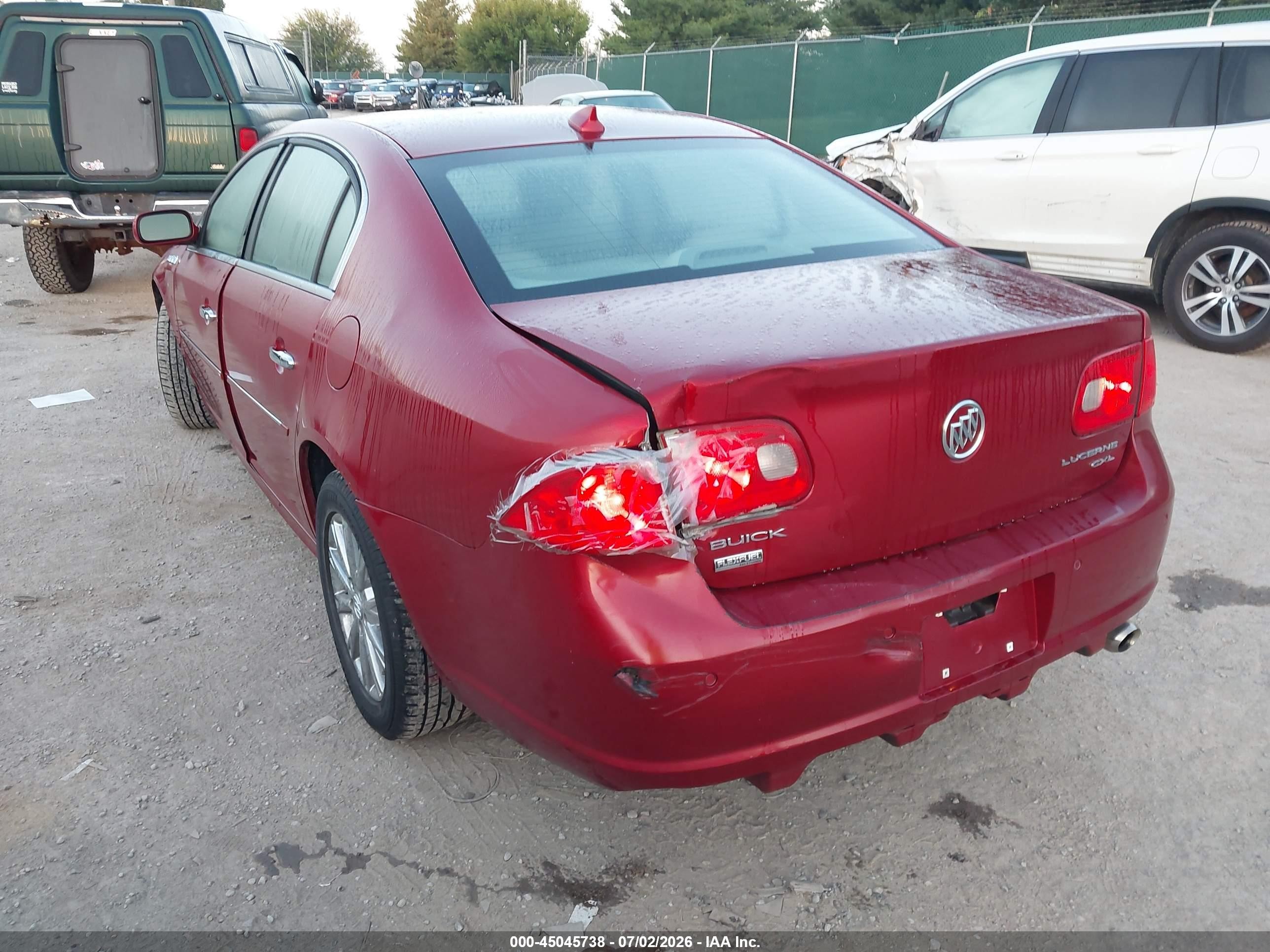2011 Buick Lucerne Cxl Premium Red vin: 1G4HJ5EM5BU102670