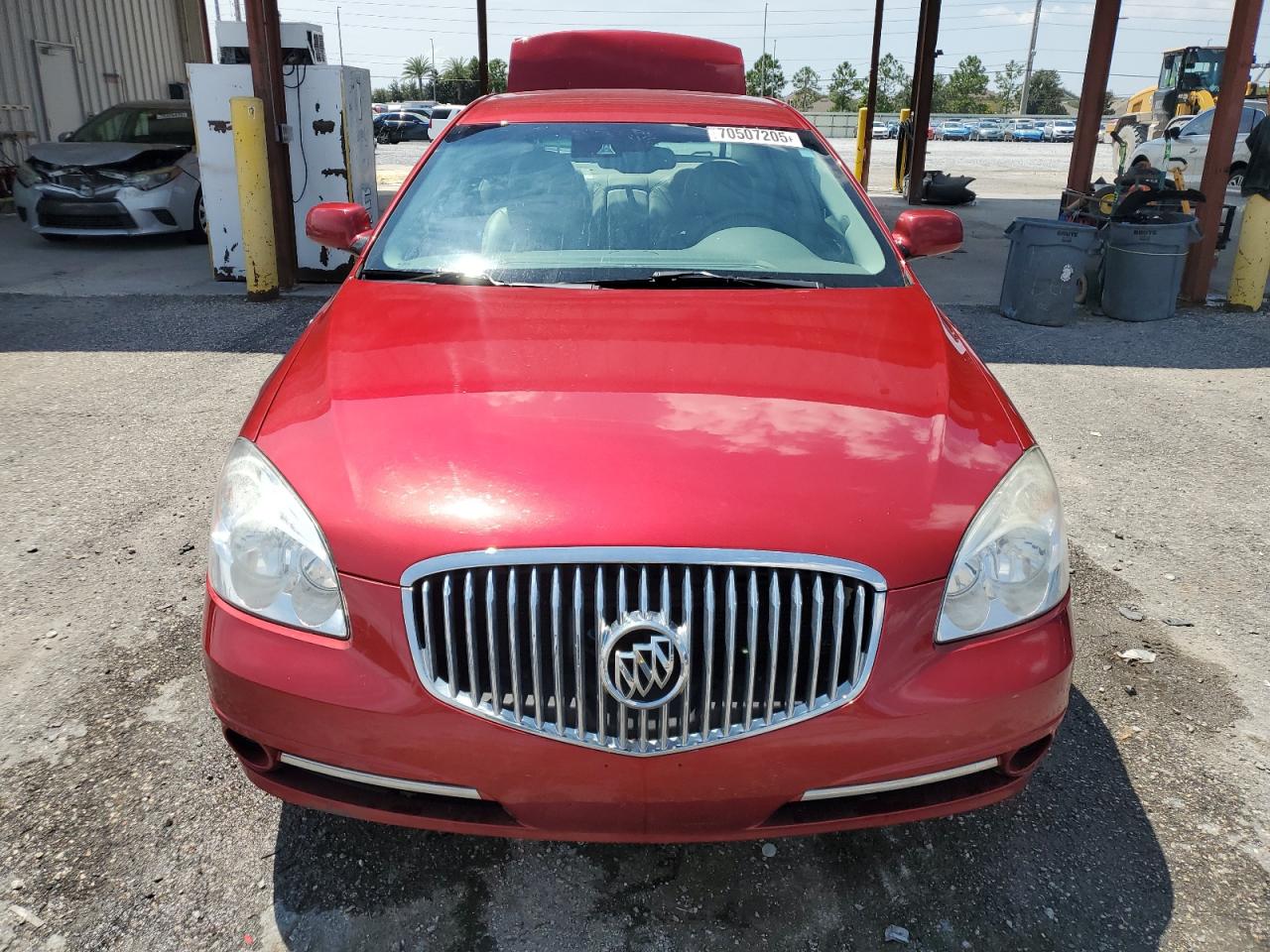 2011 Buick Lucerne Cxl Burgundy vin: 1G4HJ5EM5BU116617