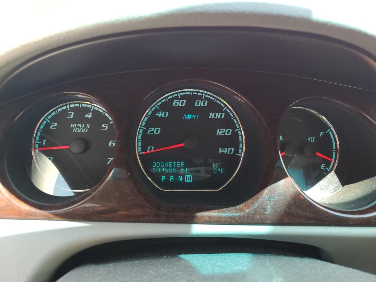 2011 Buick Lucerne Cxl Burgundy vin: 1G4HJ5EM5BU116617