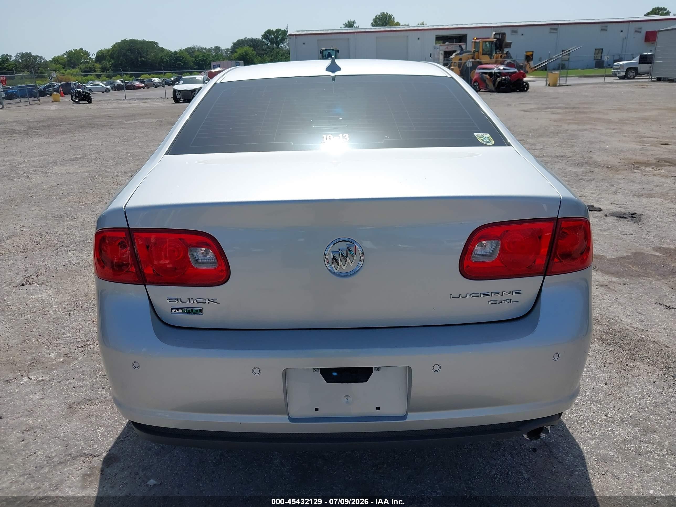 2011 Buick Lucerne Cxl Premium Silver vin: 1G4HJ5EM6BU141994