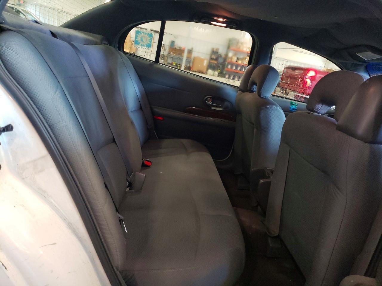 2004 Buick Lesabre Custom Белый vin: 1G4HP52K04U110972
