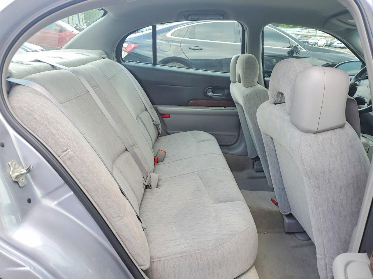 2005 Buick Lesabre Custom Silver vin: 1G4HP52K05U160188